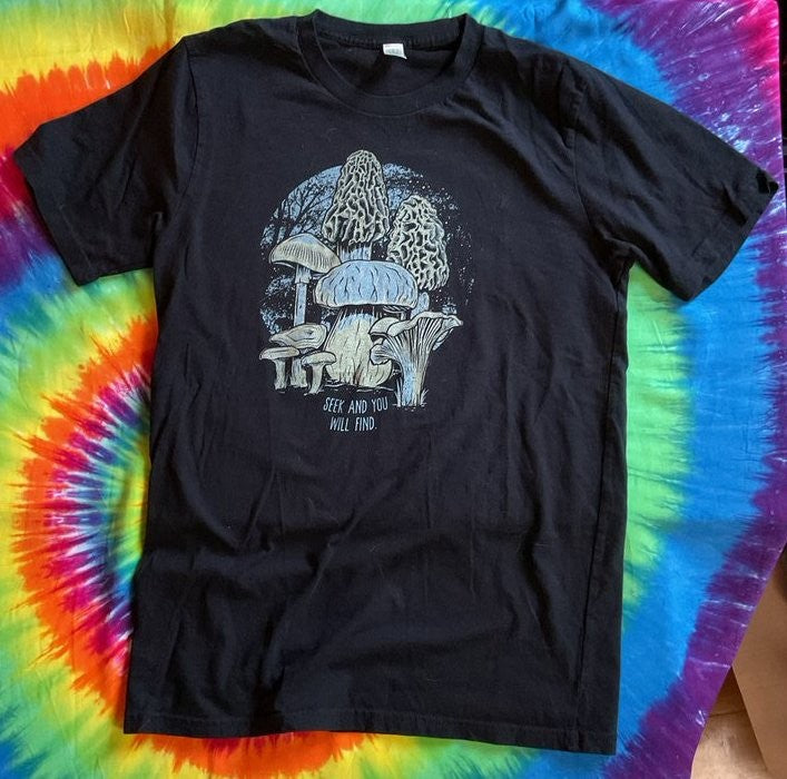 Soul Flower Mushroom Graphic T-Shirt