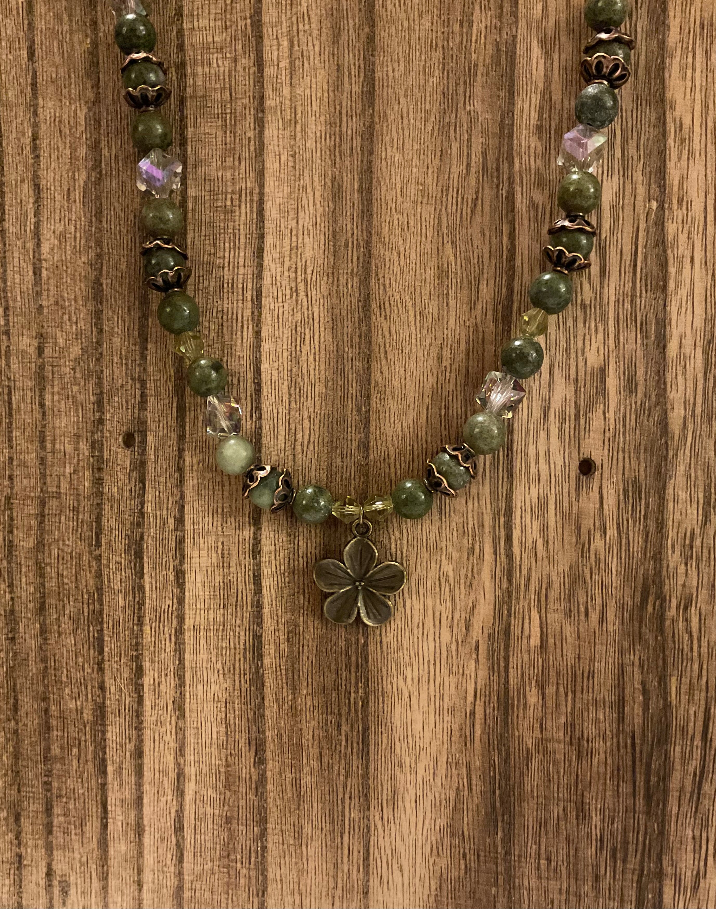 Earthy Green Moss Agate & Iridescent Crystal Flower Necklace 20"