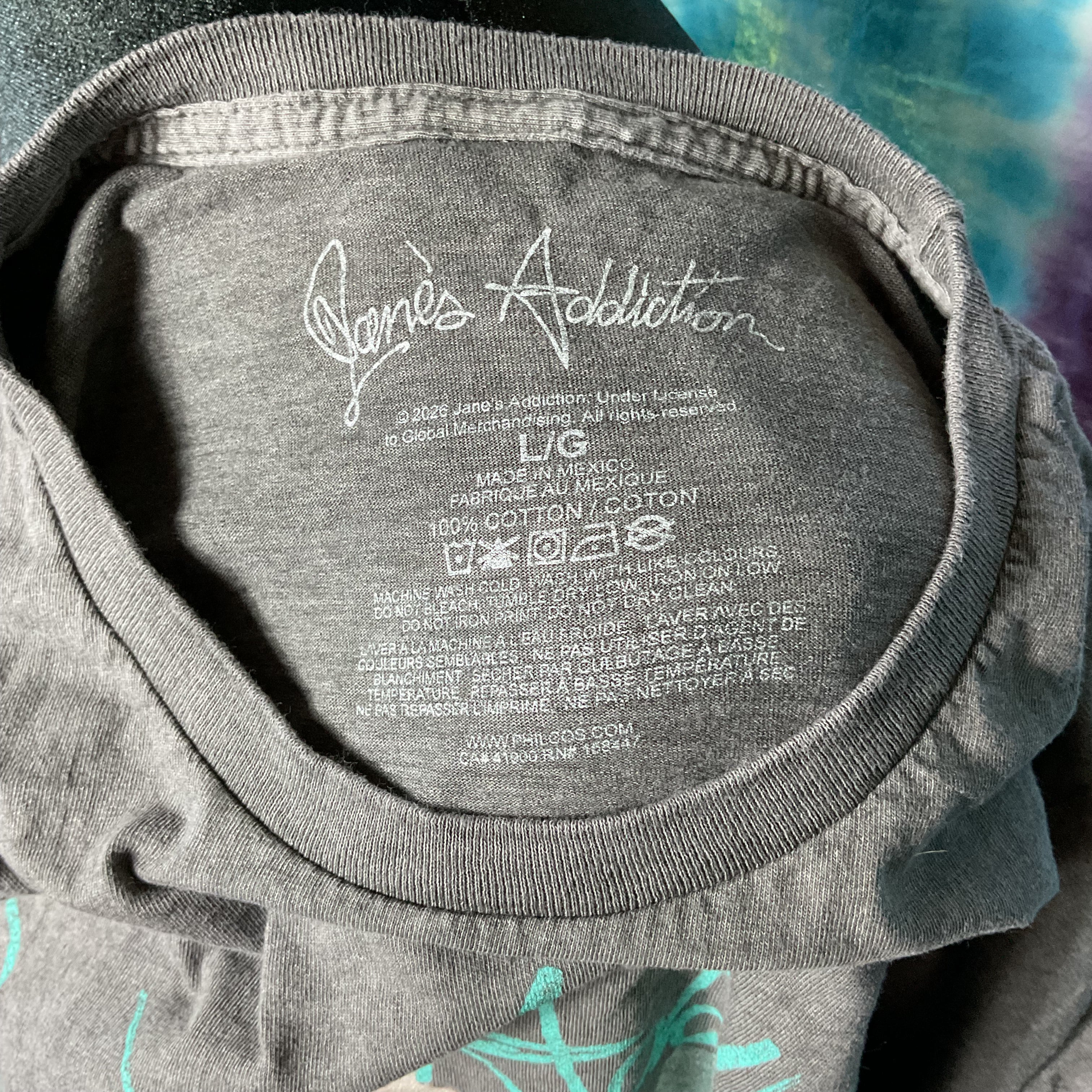 Jane's Addiction Nothing's Shocking Japanese Tee Shirt Large