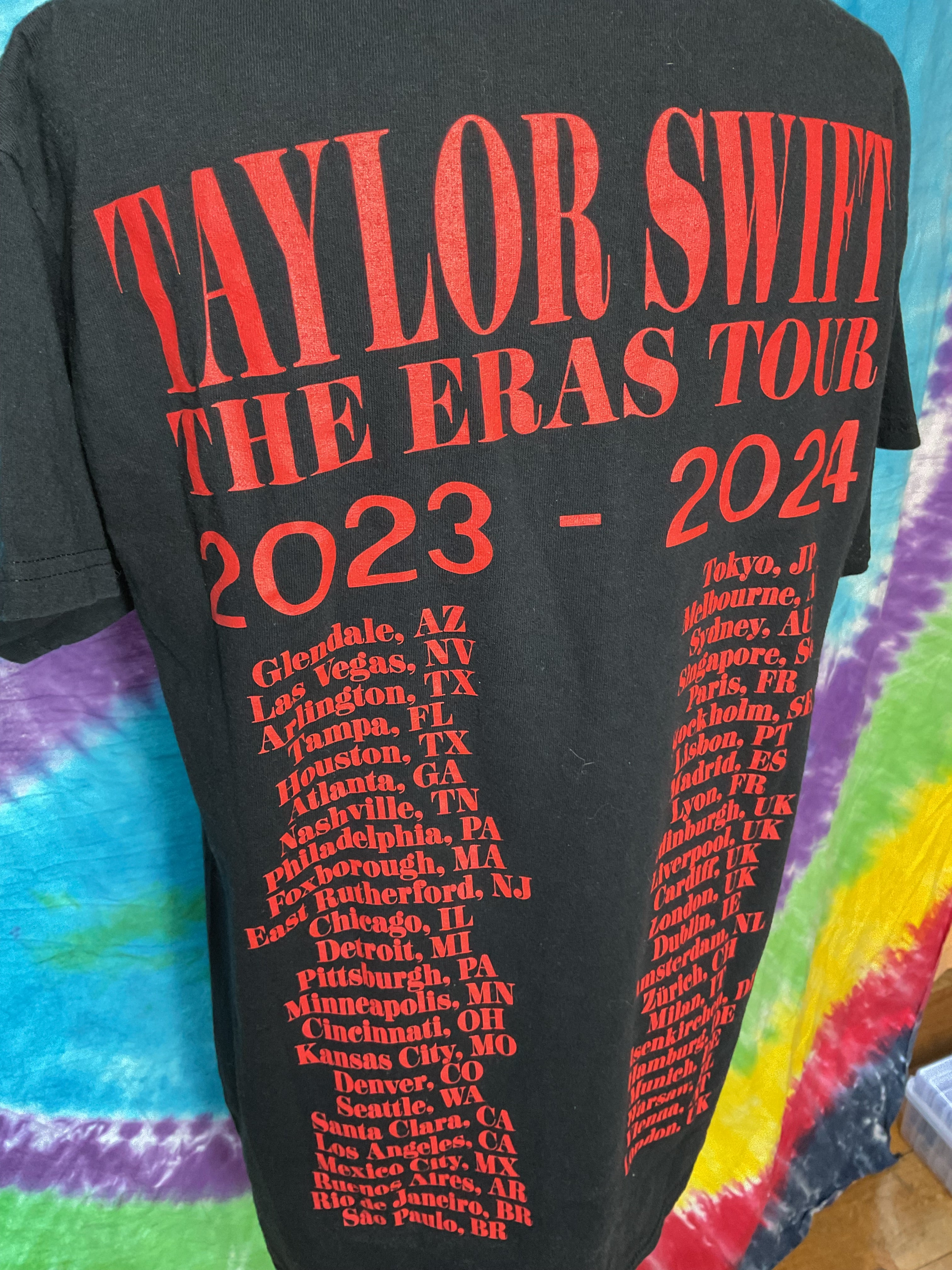 Taylor Swift Eras Tour 2023-24 T-Shirt Size M
