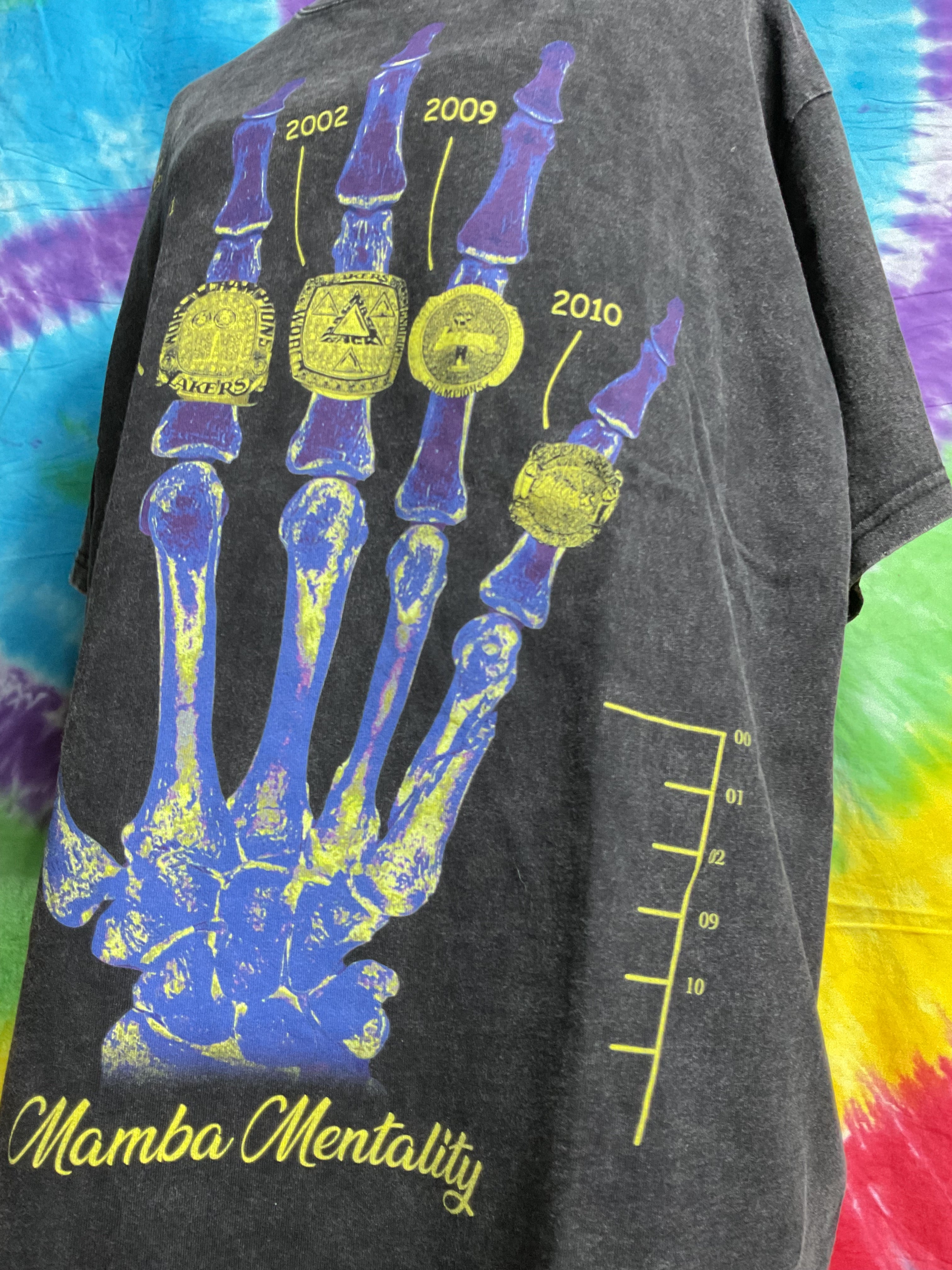 Kobe Bryant Mamba Mentality Vintage Style Tee Medium