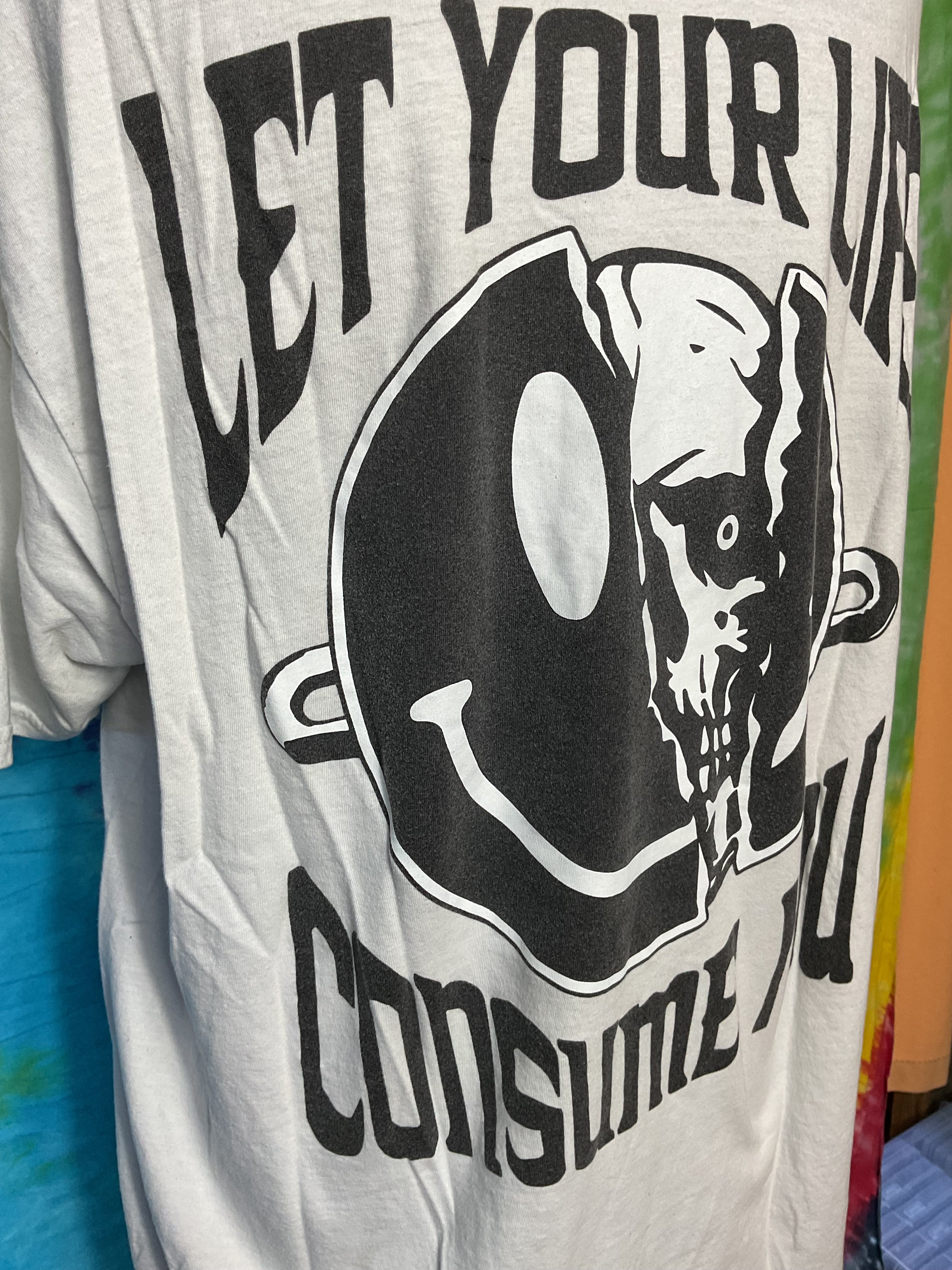 Sugarhill LA Introverted Drifting Lonely Skull Graphic Tee XL