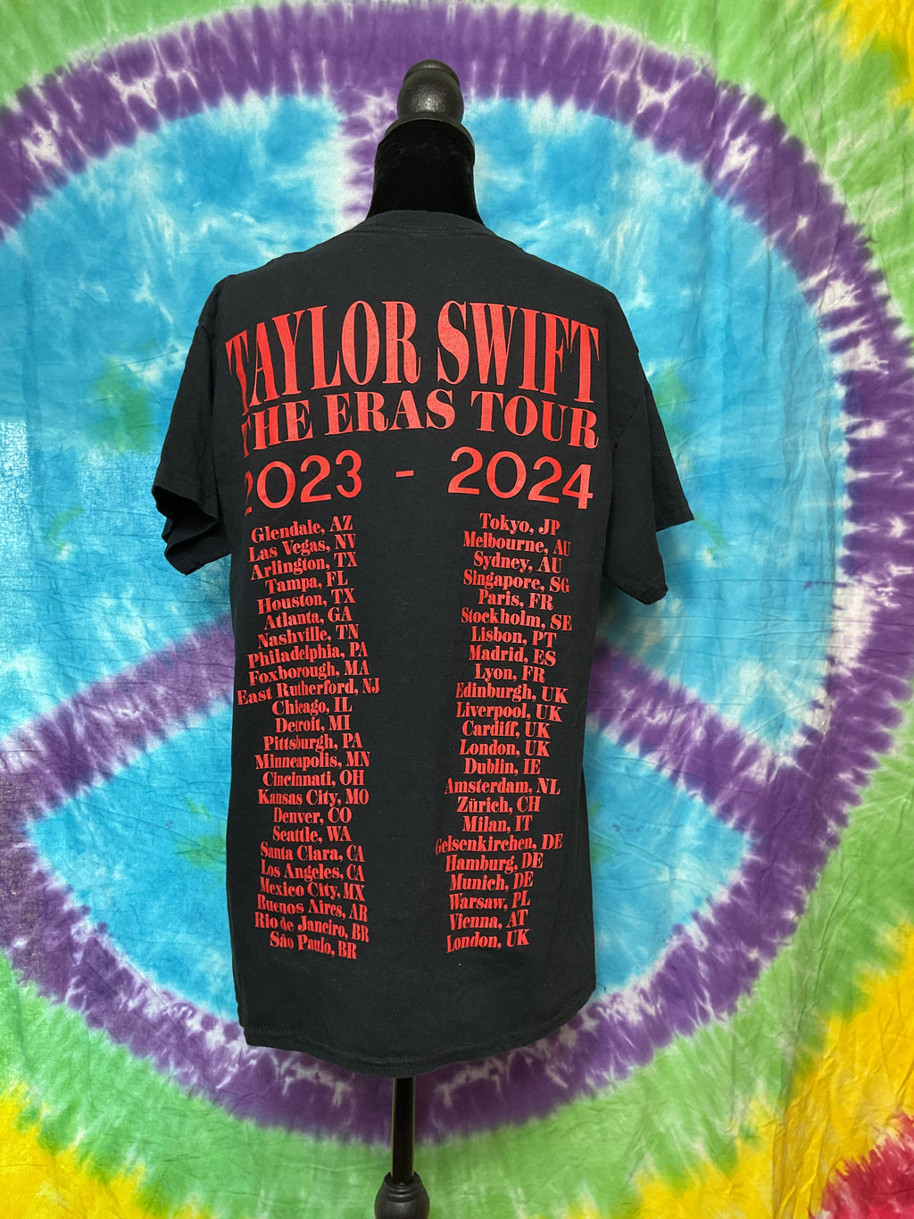 Taylor Swift Eras Tour 2023-24 T-Shirt Size M