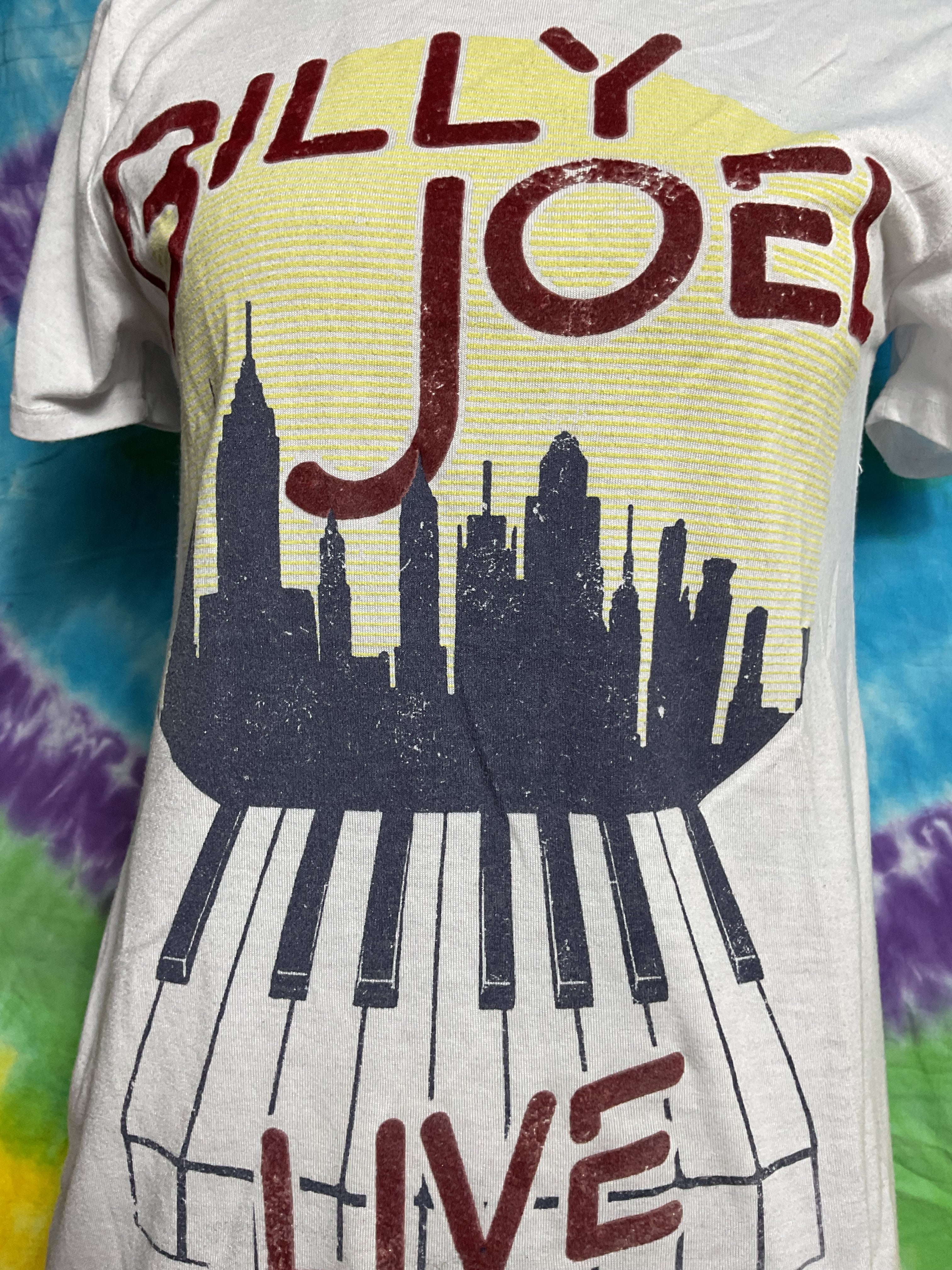 Billy Joel Live NYC Skyline Piano Tee White Small Velvety Flocked