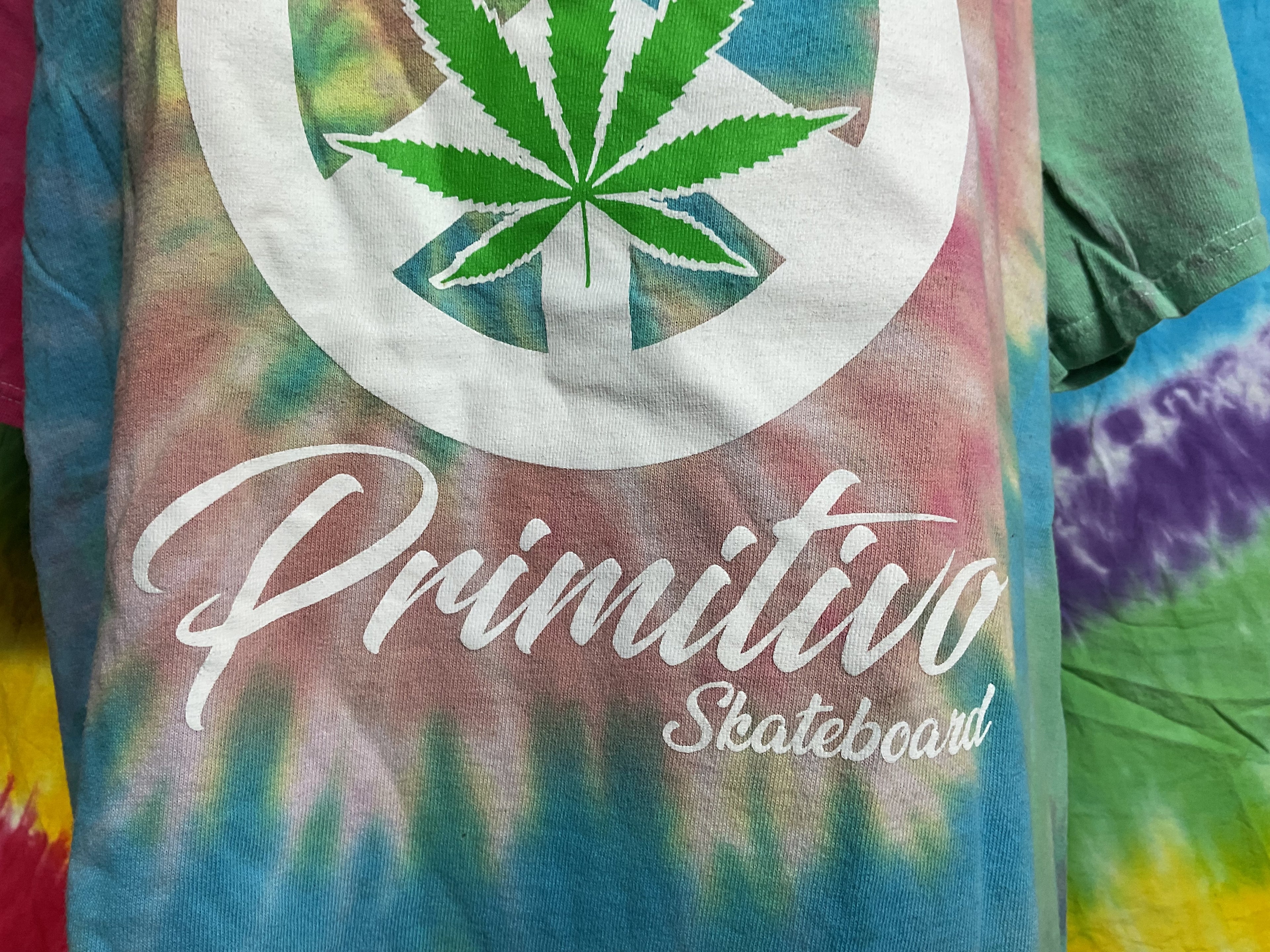Primitive Skateboard One Love Tie Dye Shirt Cannabis Peace XL