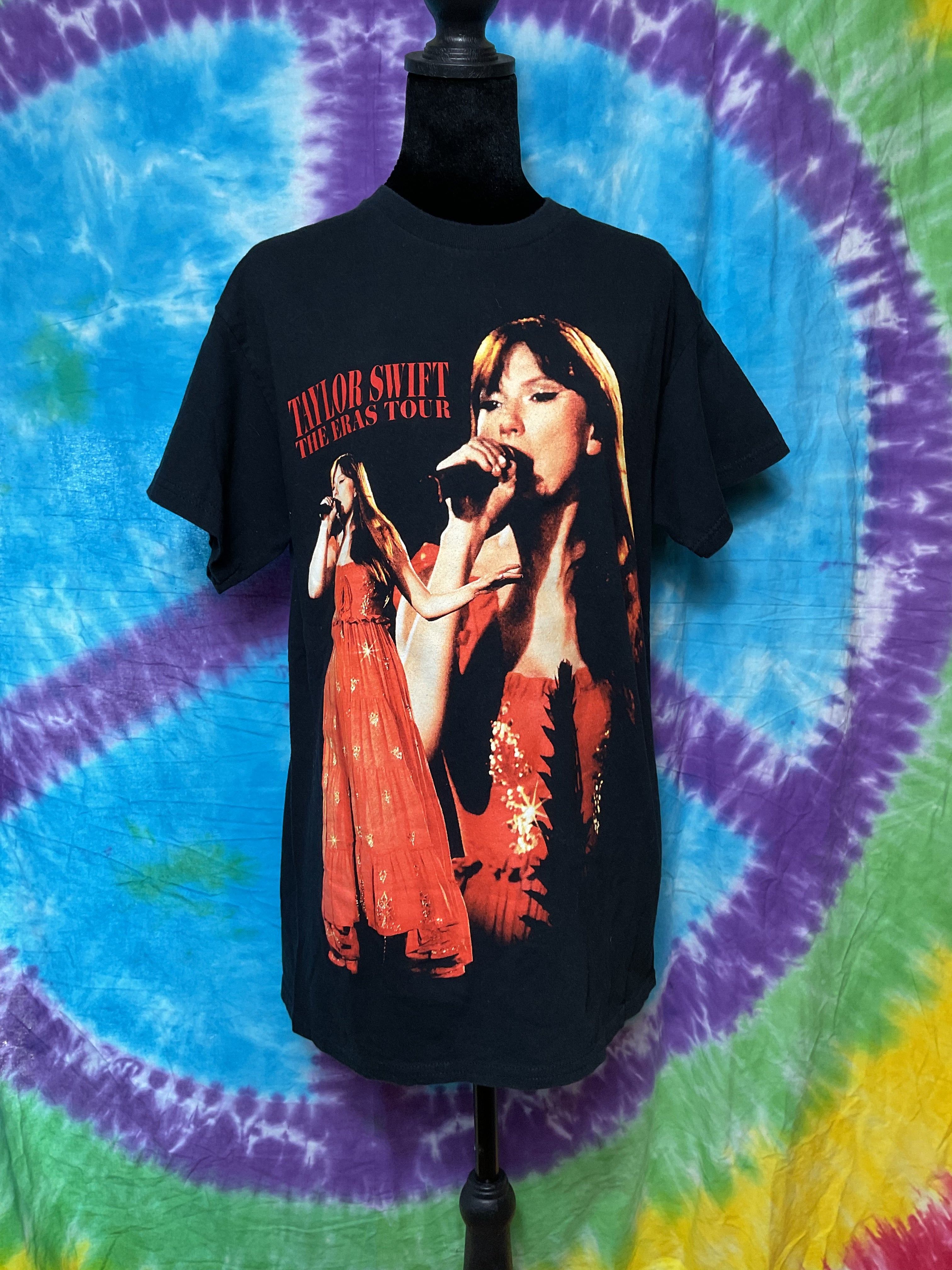 Taylor Swift Eras Tour 2023-24 T-Shirt Size M