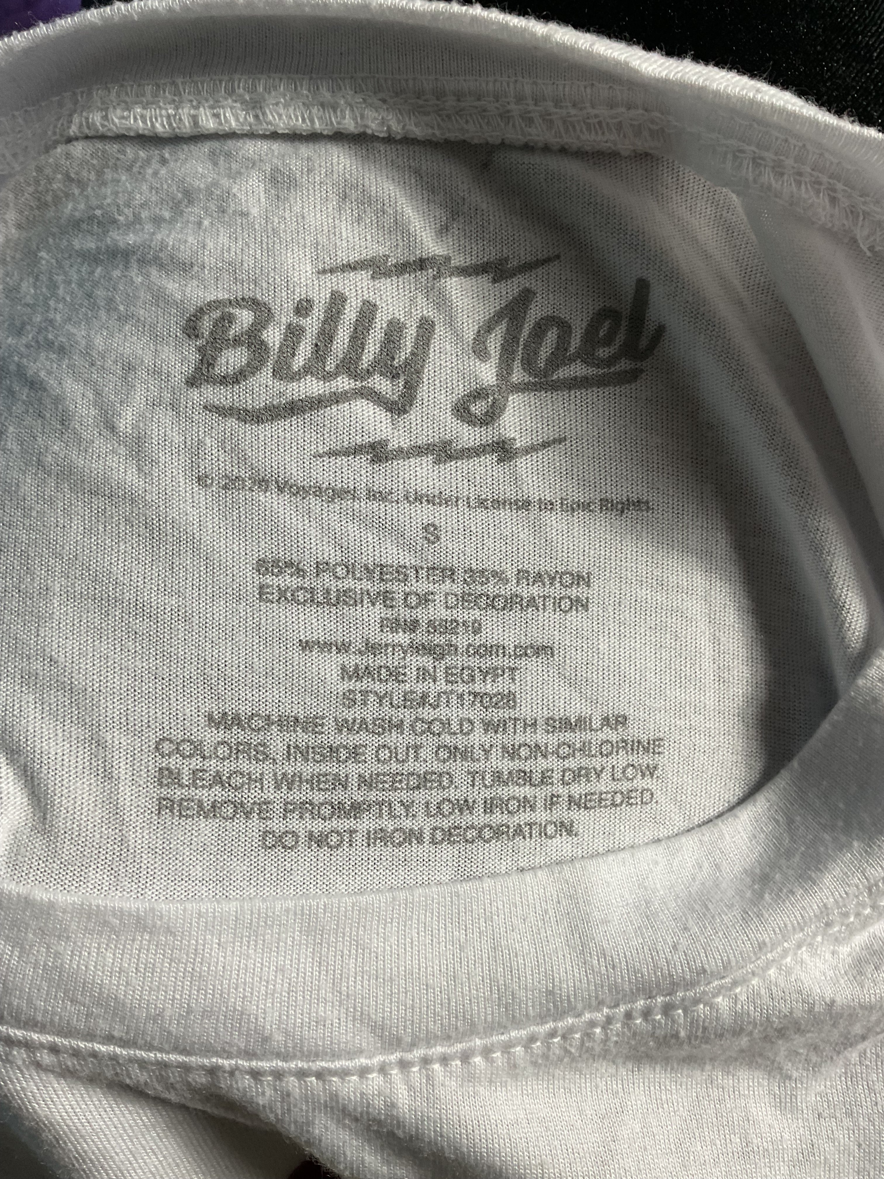 Billy Joel Live NYC Skyline Piano Tee White Small Velvety Flocked