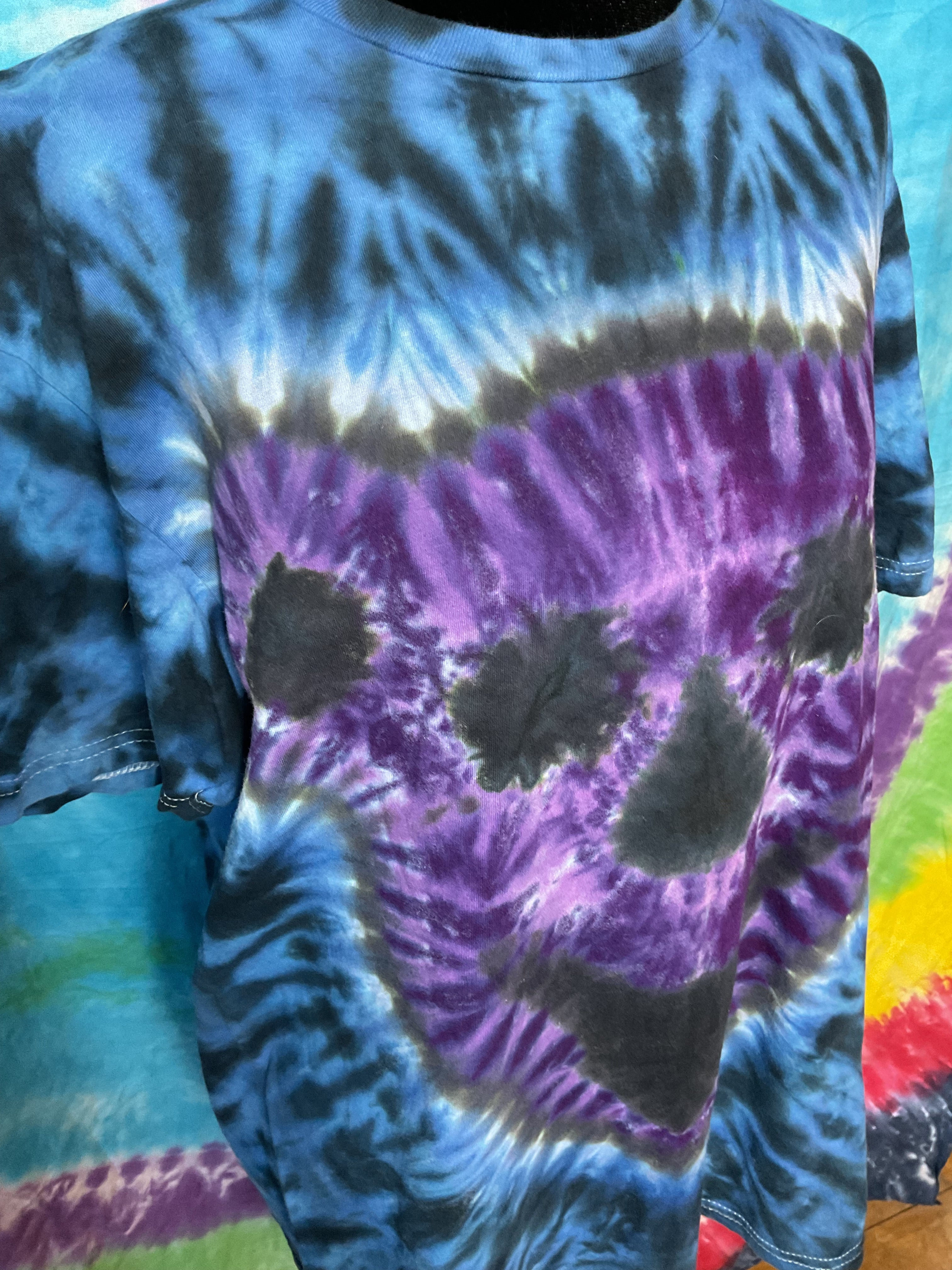Gildan Softstyle Steal Your Face Bear Tie Dye Shirt L