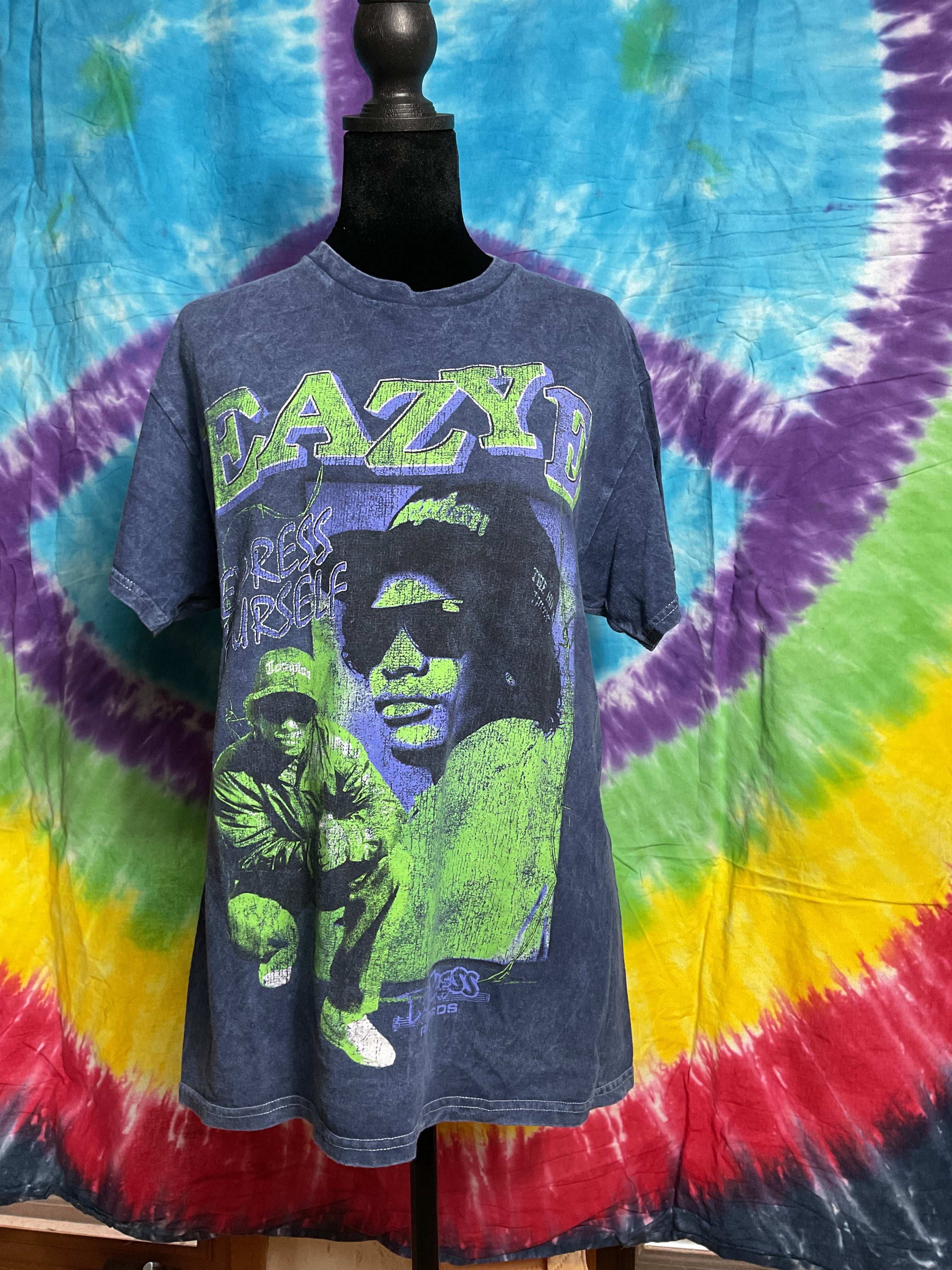 Eazy-E Express Yourself Ruthless Records Graphic Tee Medium