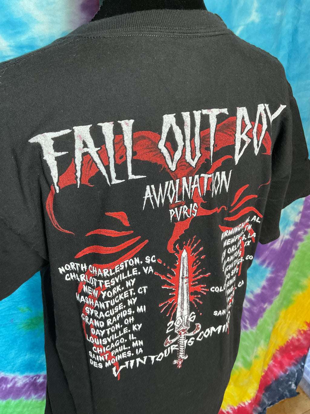 Fall Out Boy 2016 Wintour Is Coming Tour Shirt Hanes Beefy M