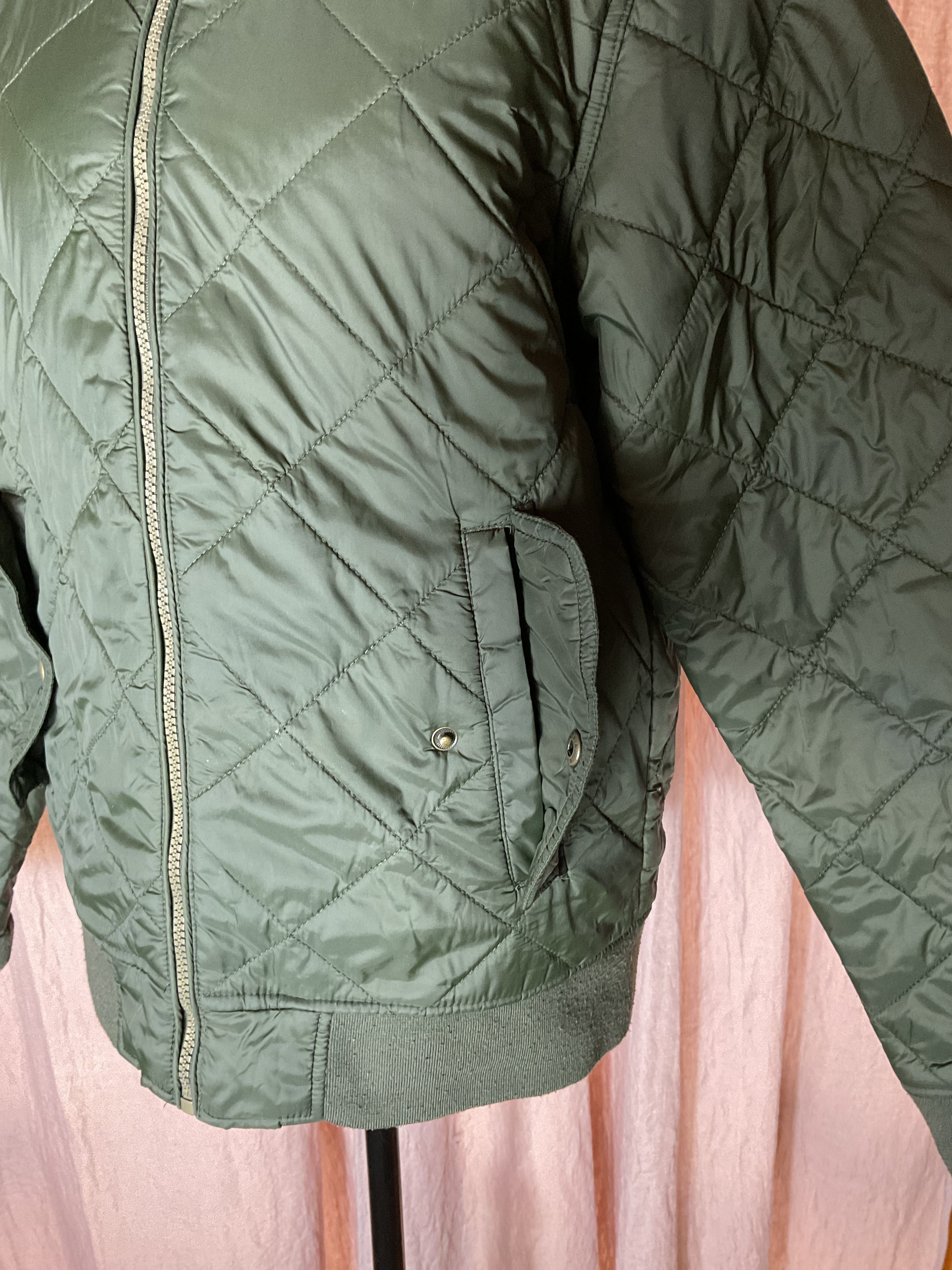 St. John's Bay Men's Olive Green Quilted Bomber Jacket Small