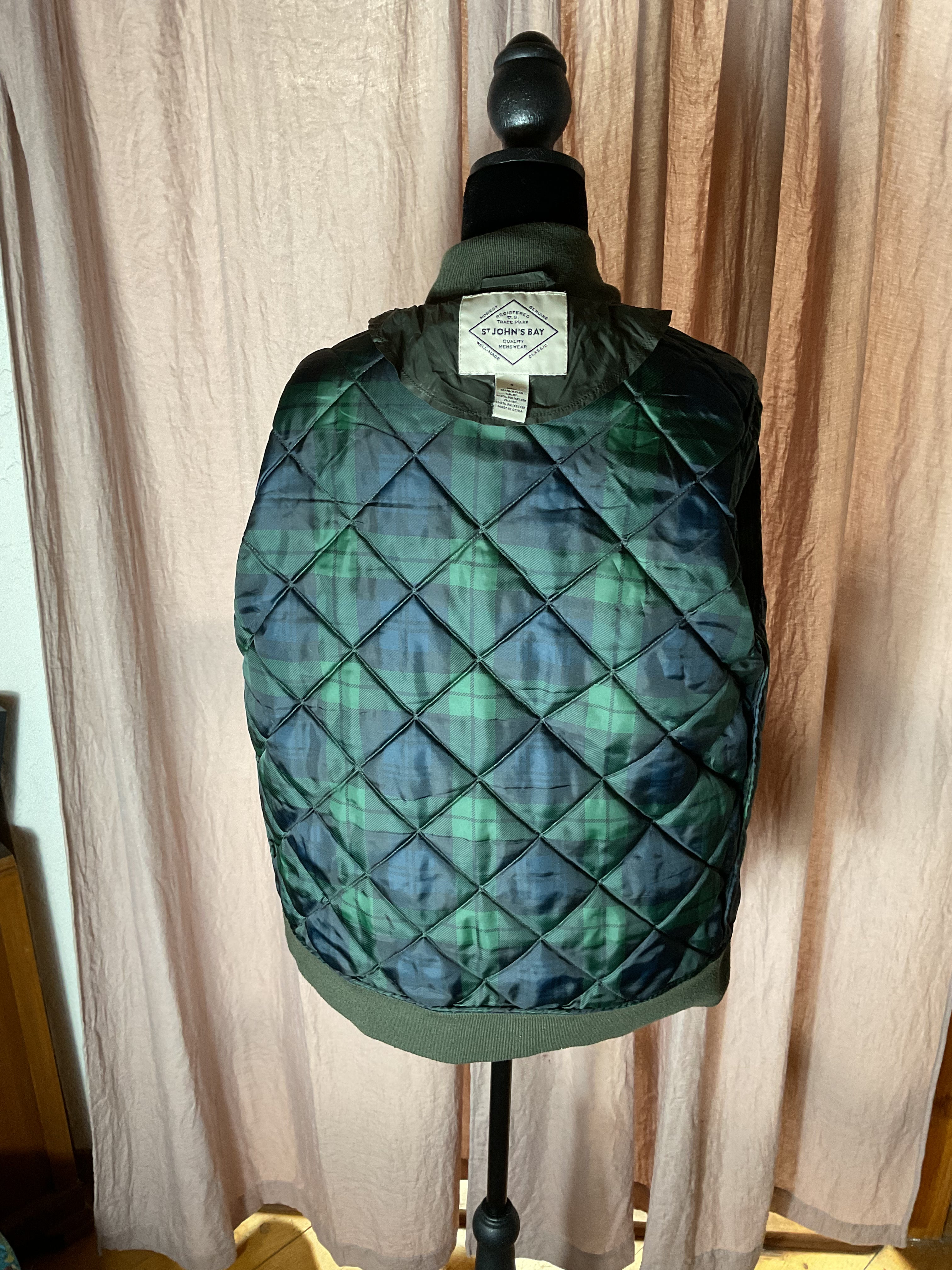 St. John's Bay Men's Olive Green Quilted Bomber Jacket Small