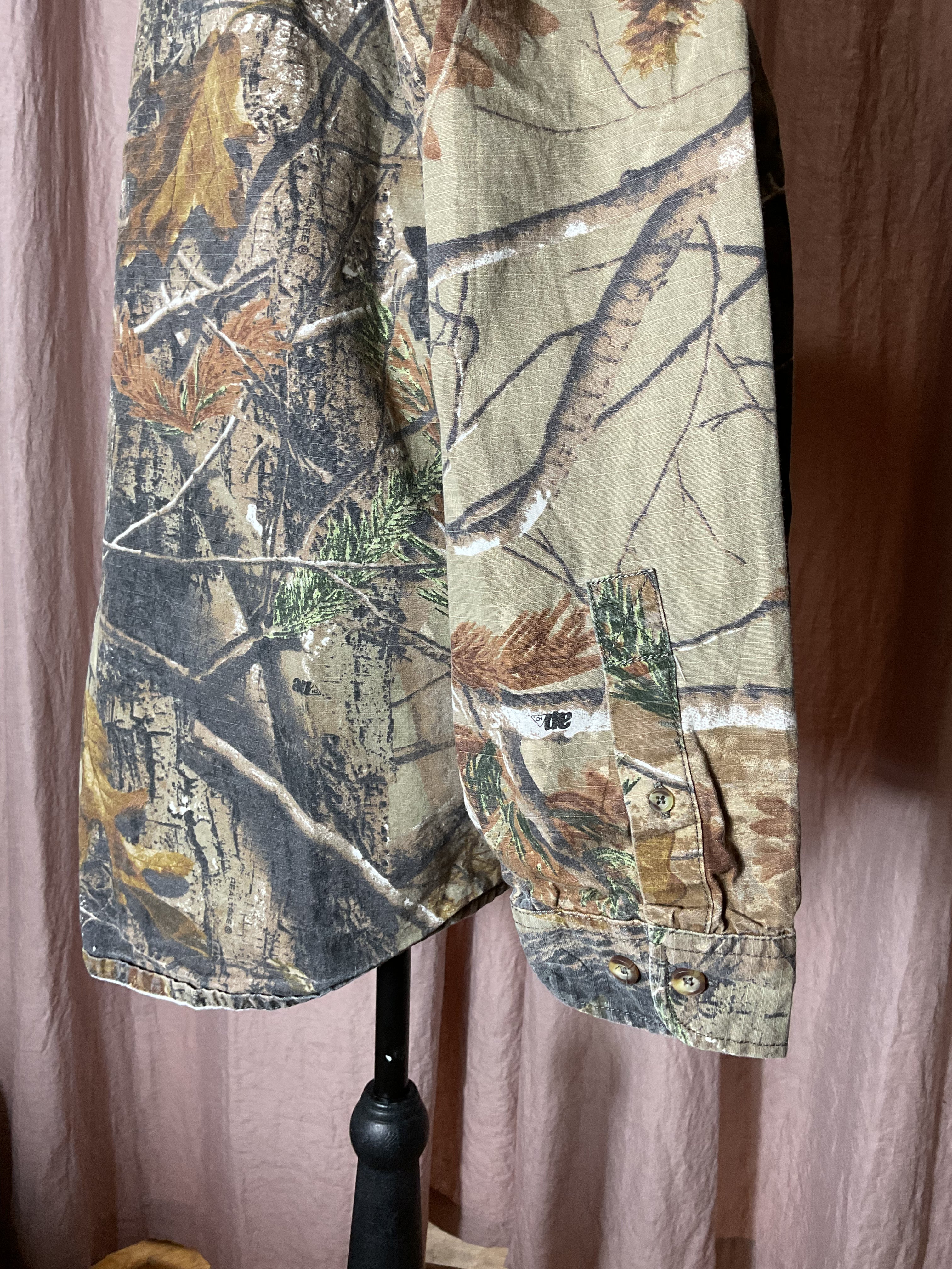 Game Winner RealTree Camo Long Sleeve Button Down Shirt - Men's L