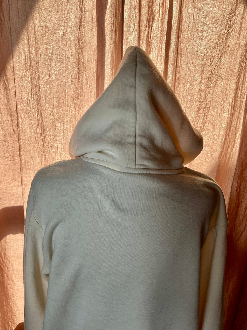 Crooks & Castles Medusa Logo White Graphic Hoodie Medium