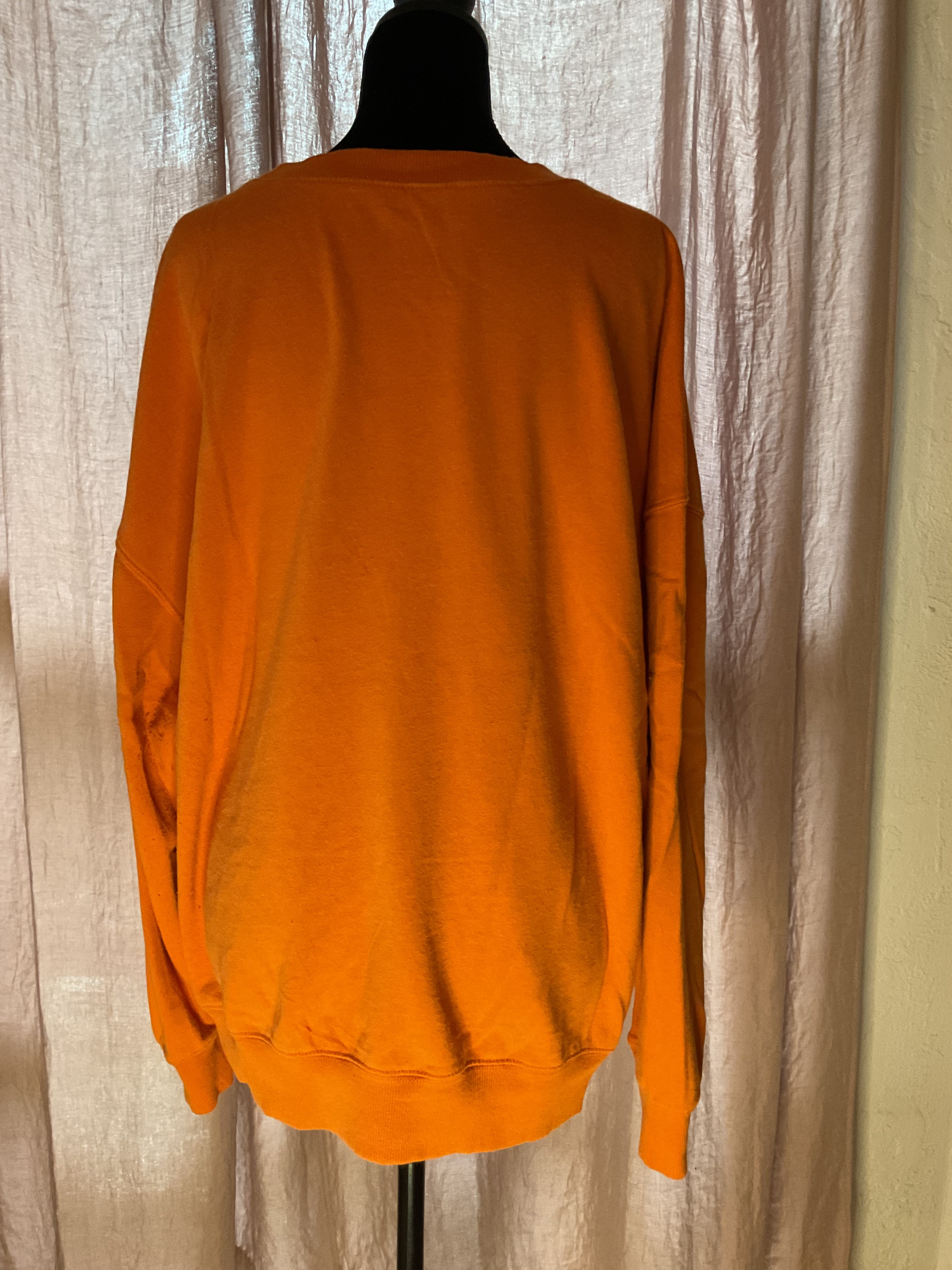 Peanuts Gang Character Graphic Crewneck - Orange 2X
