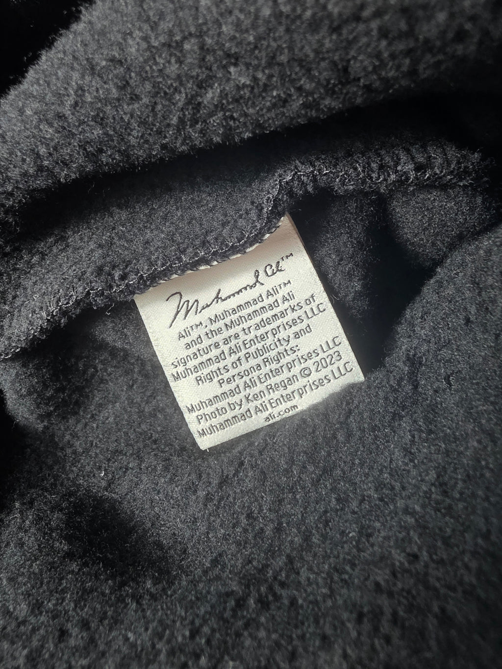 Muhammad Ali Shoe Palace Hoodie Thrilla In Manila Large