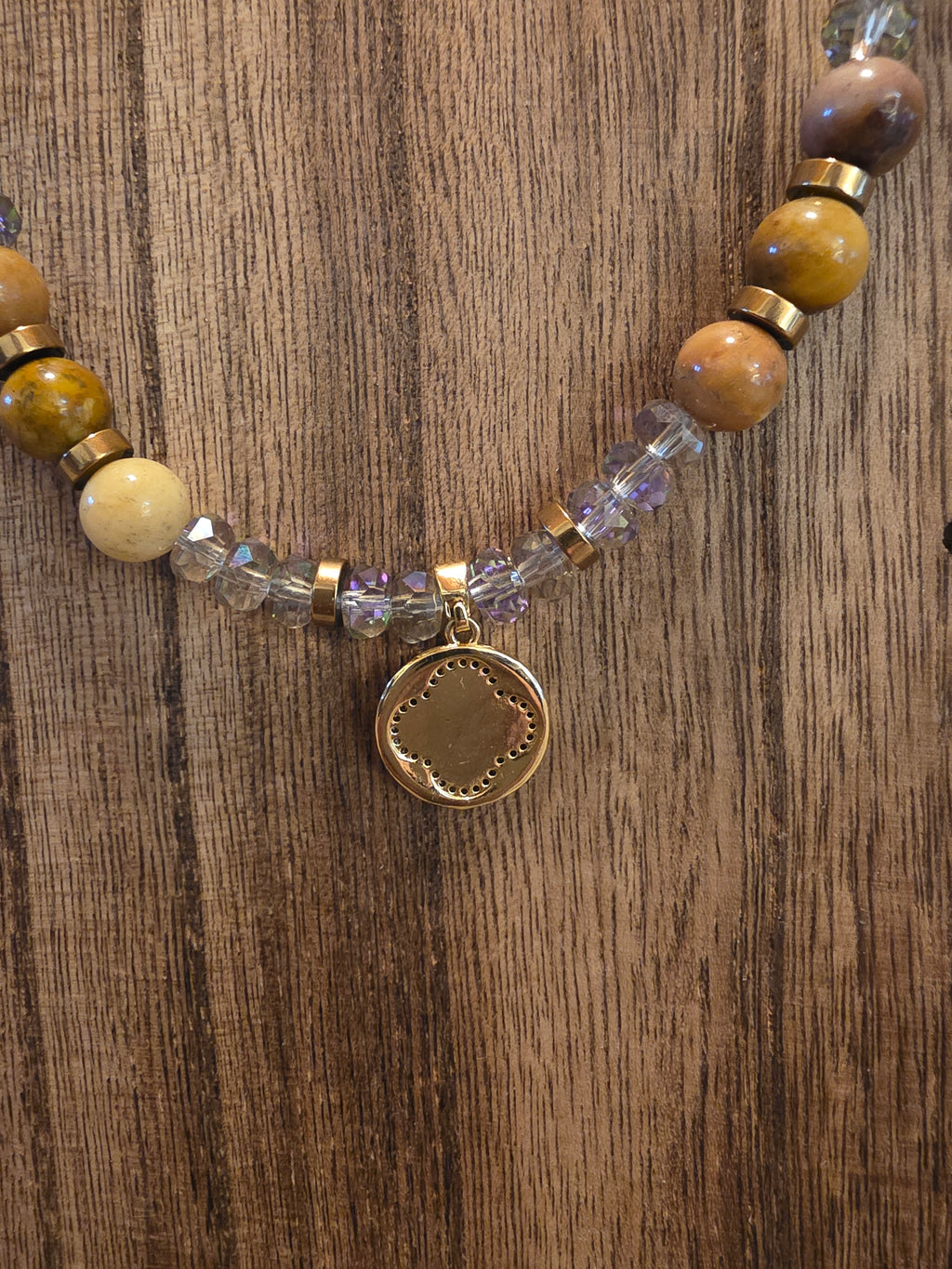 19" Yellow Jasper Mother of Pearl Clover Beaded Crystal Necklace