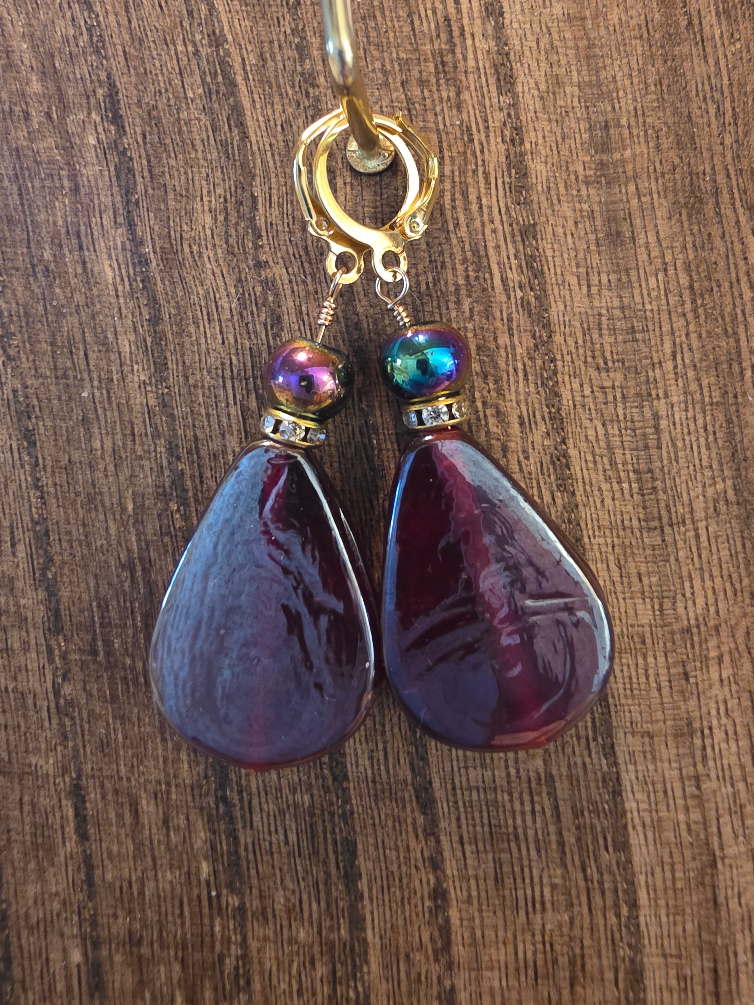 Vintage India Glass Teardrop Earrings Plated Stainless Leverback