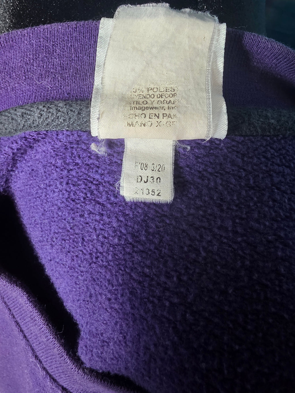 Vintage NFL Team Apparel Baltimore Ravens Purple Sweatshirt XL