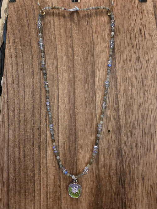 23" Faceted Labradorite Crystal Beaded Necklace Floral Pendant