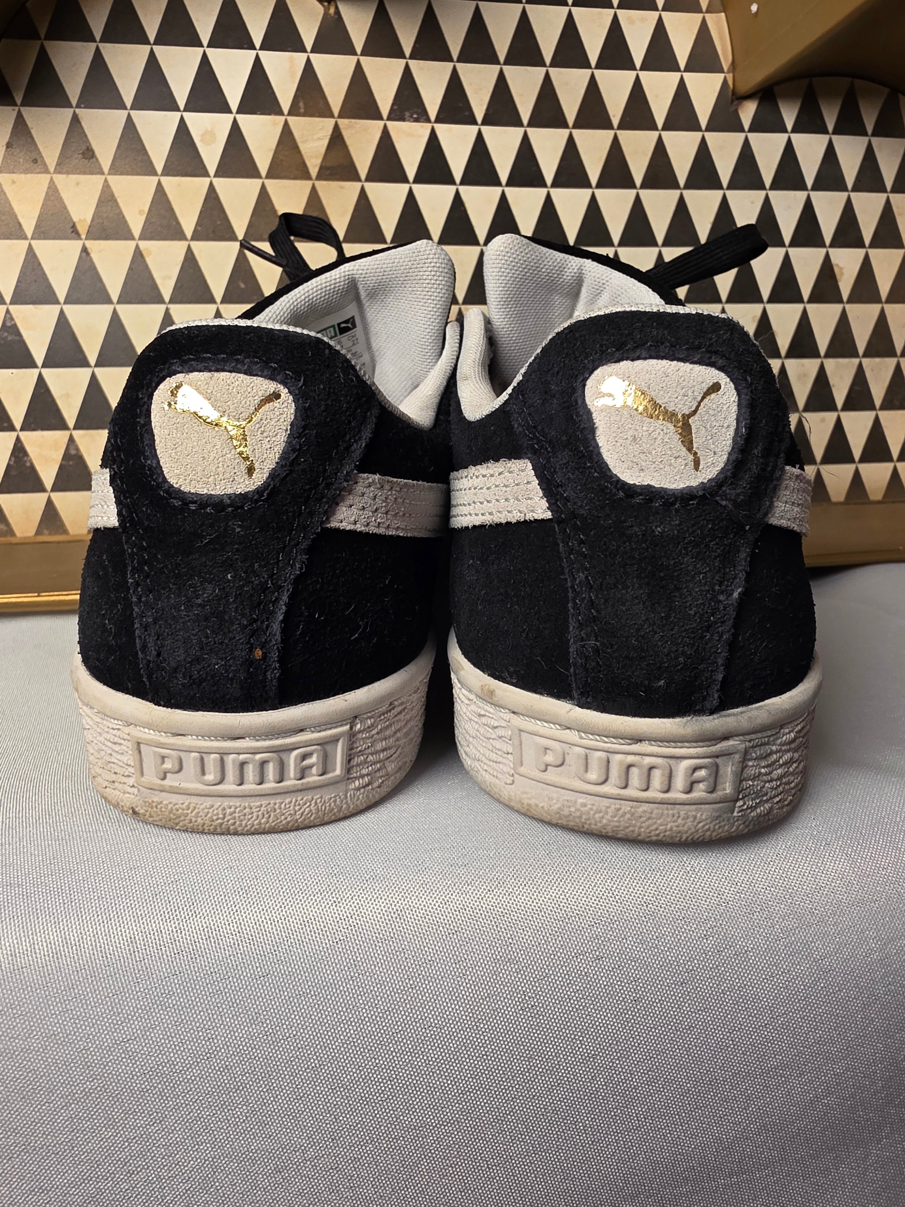 Puma Suede Classic Black White Mens Size 9 Low Top Shoes