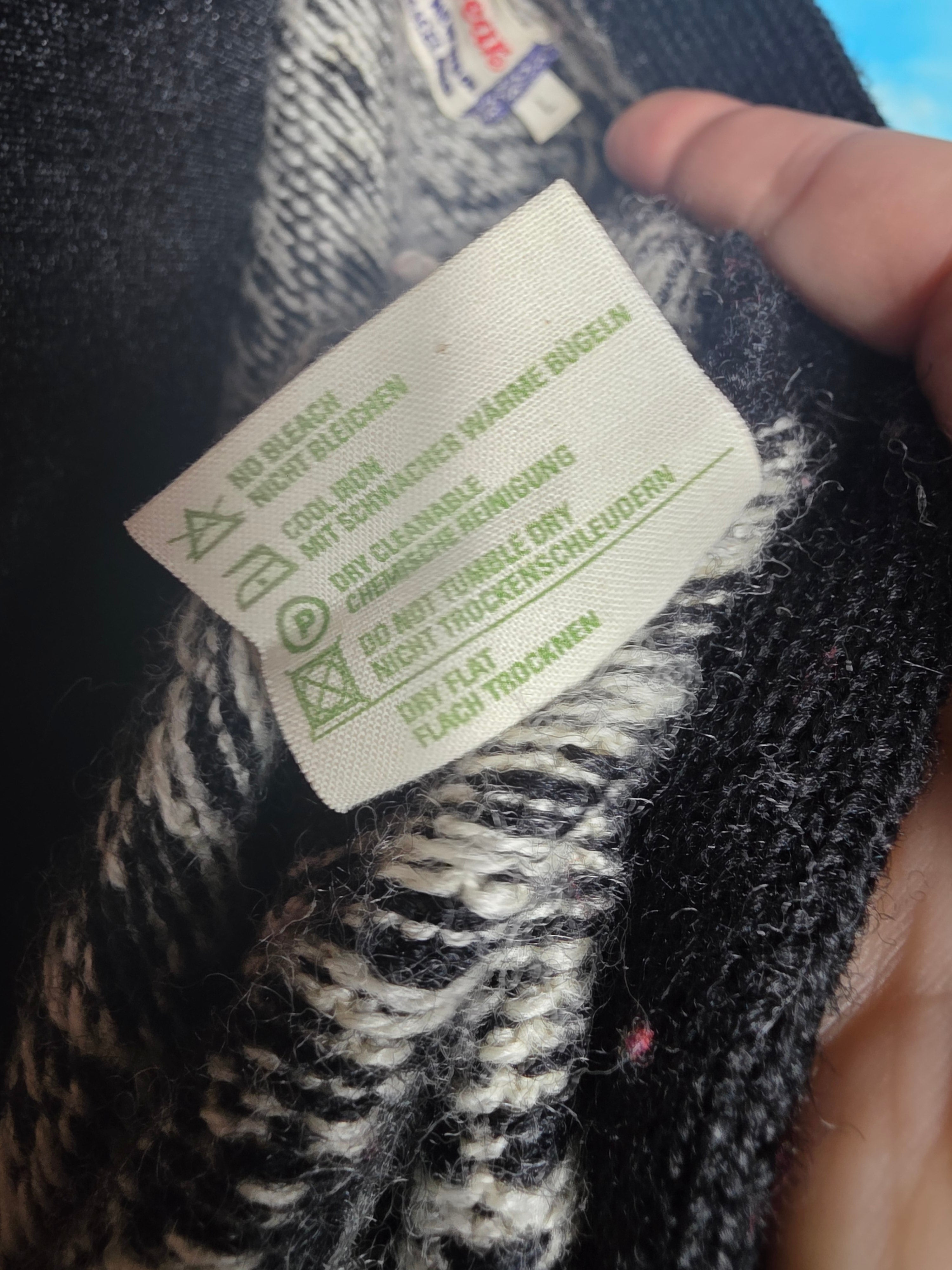 Vintage Norskwear Icelandic Pure Wool Cardigan Floral Trim L