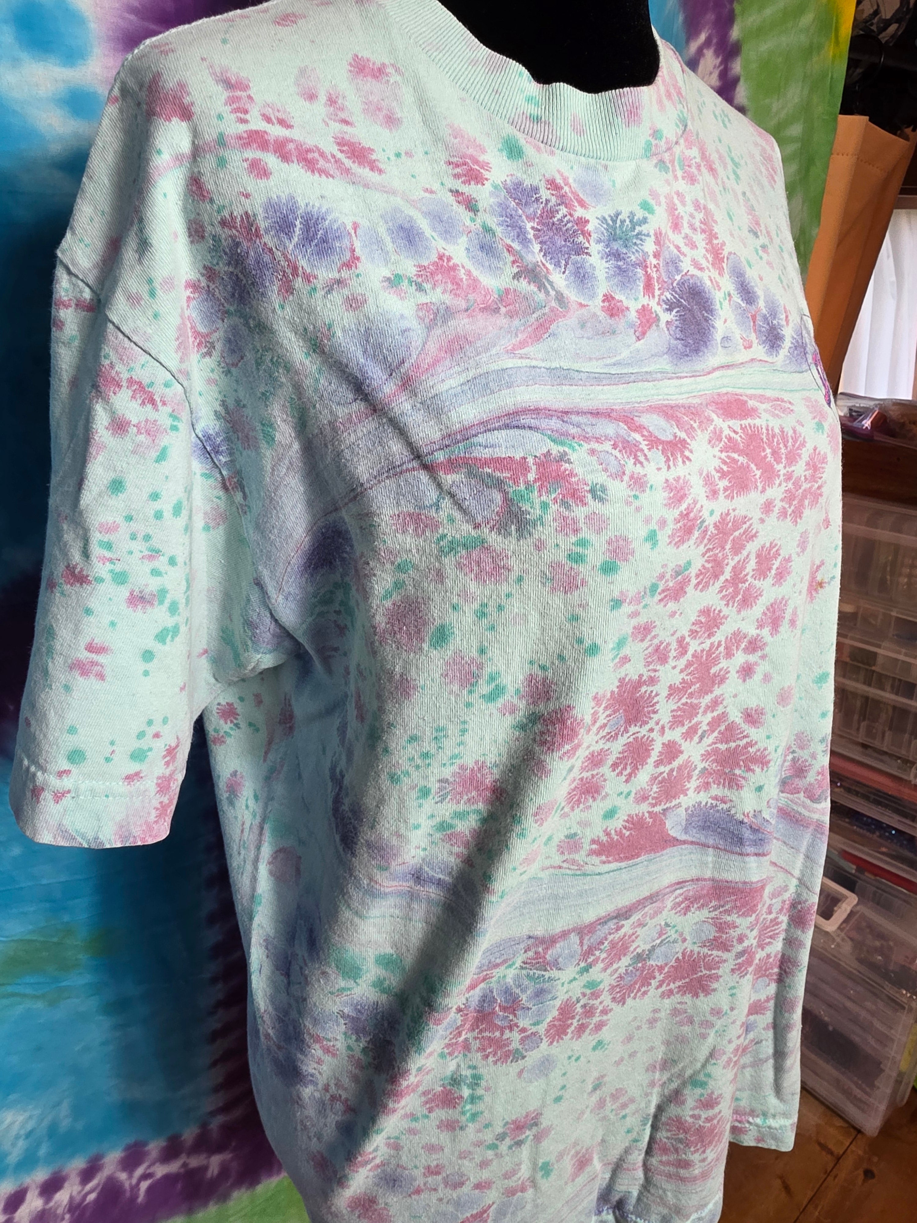 Vintage Santa Cruz Skateboards Ice Dye Dot T-Shirt M