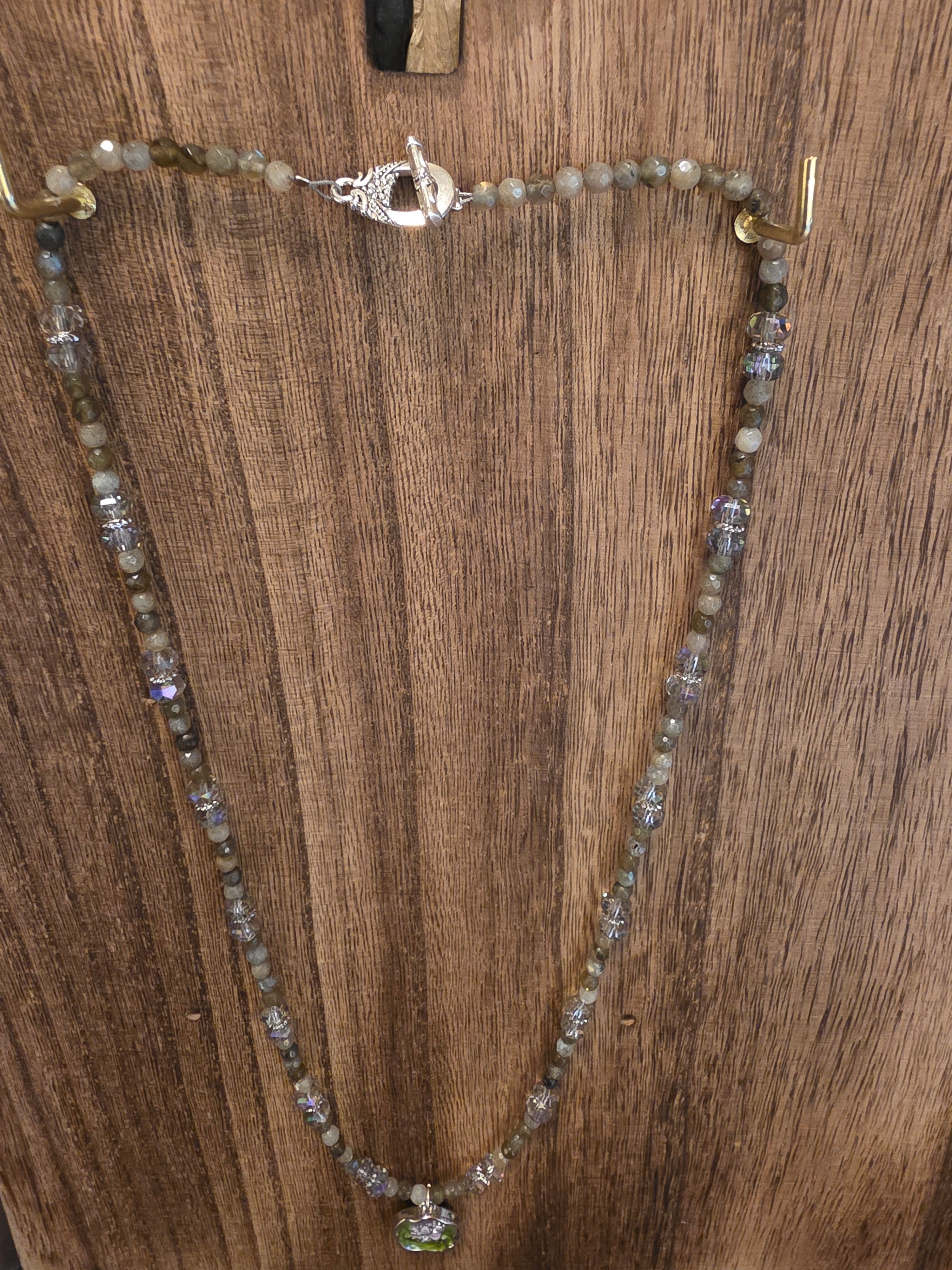 23" Faceted Labradorite Crystal Beaded Necklace Floral Pendant
