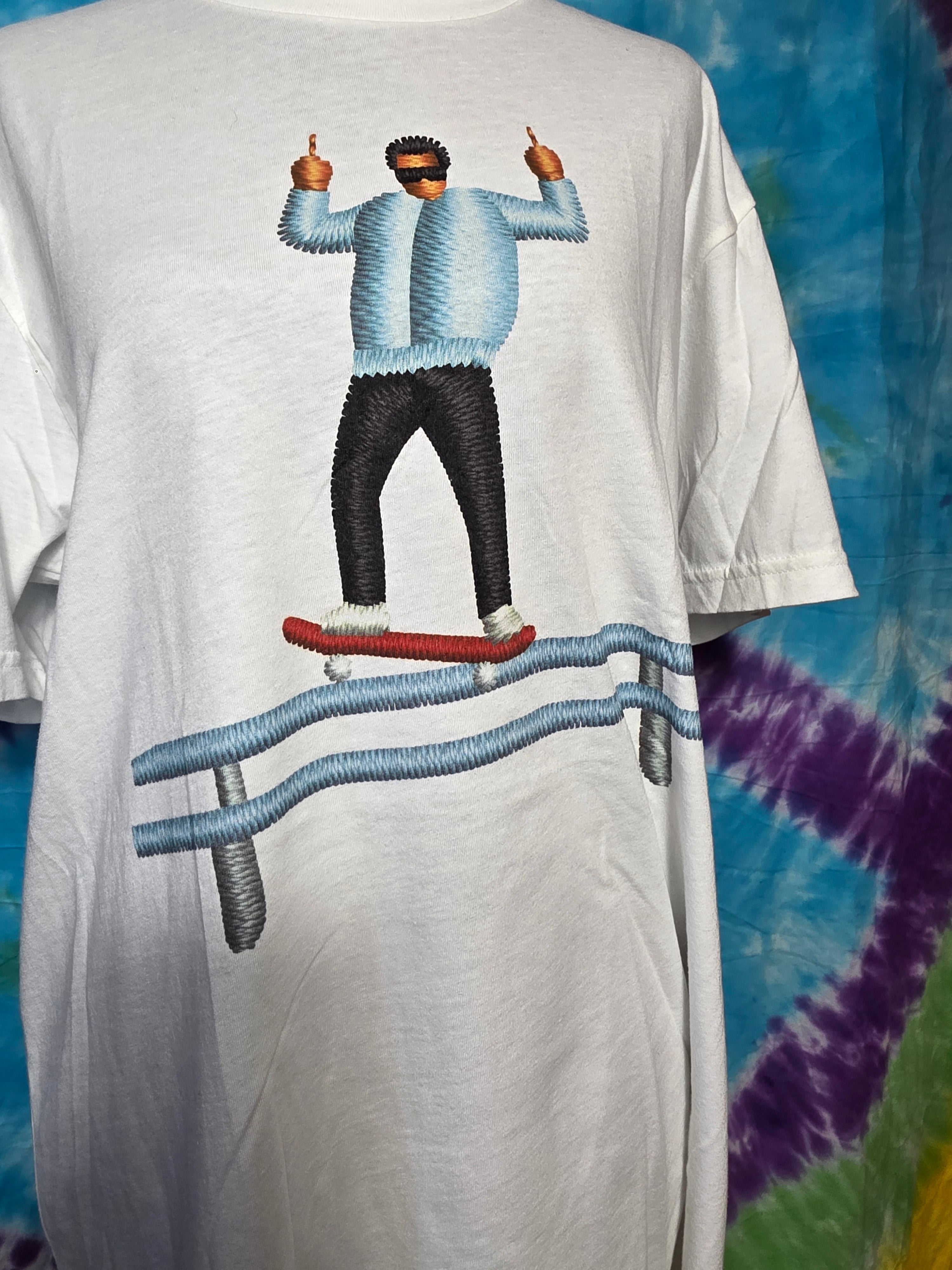 Everybody Skates White T-Shirt XL Skateboard Graphic