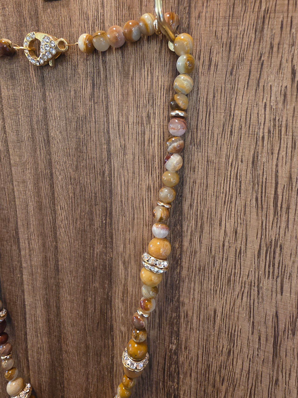 22" Banded Agate & Jasper Necklace Butterfly Pendant Sparkle