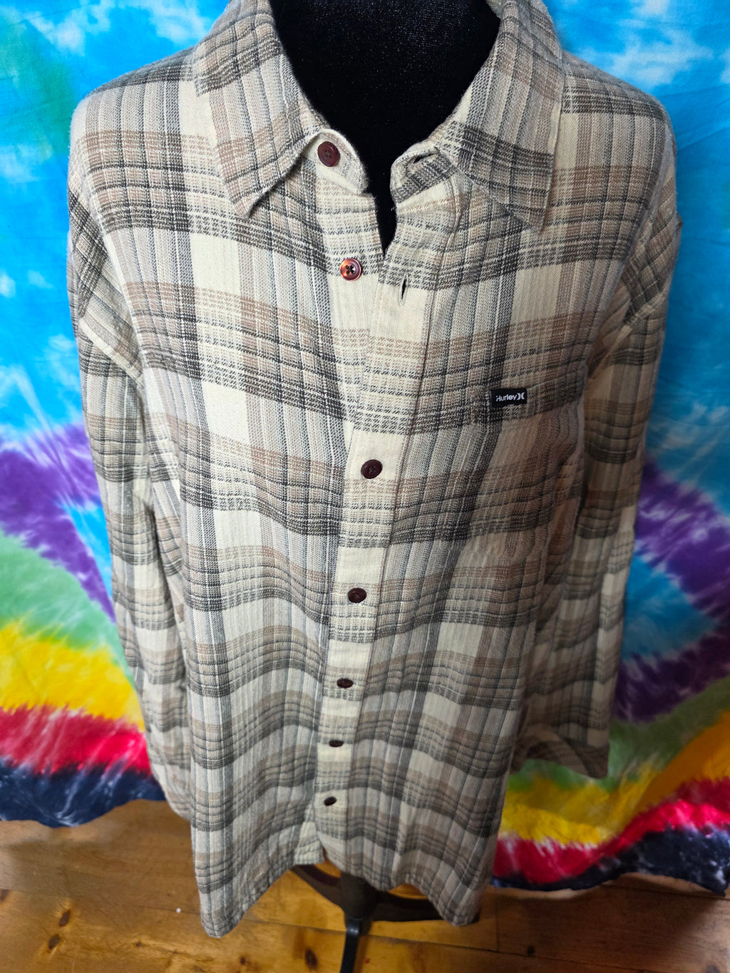 Hurley Men's XL Plaid Flannel Button Up Shirt Beige Brown