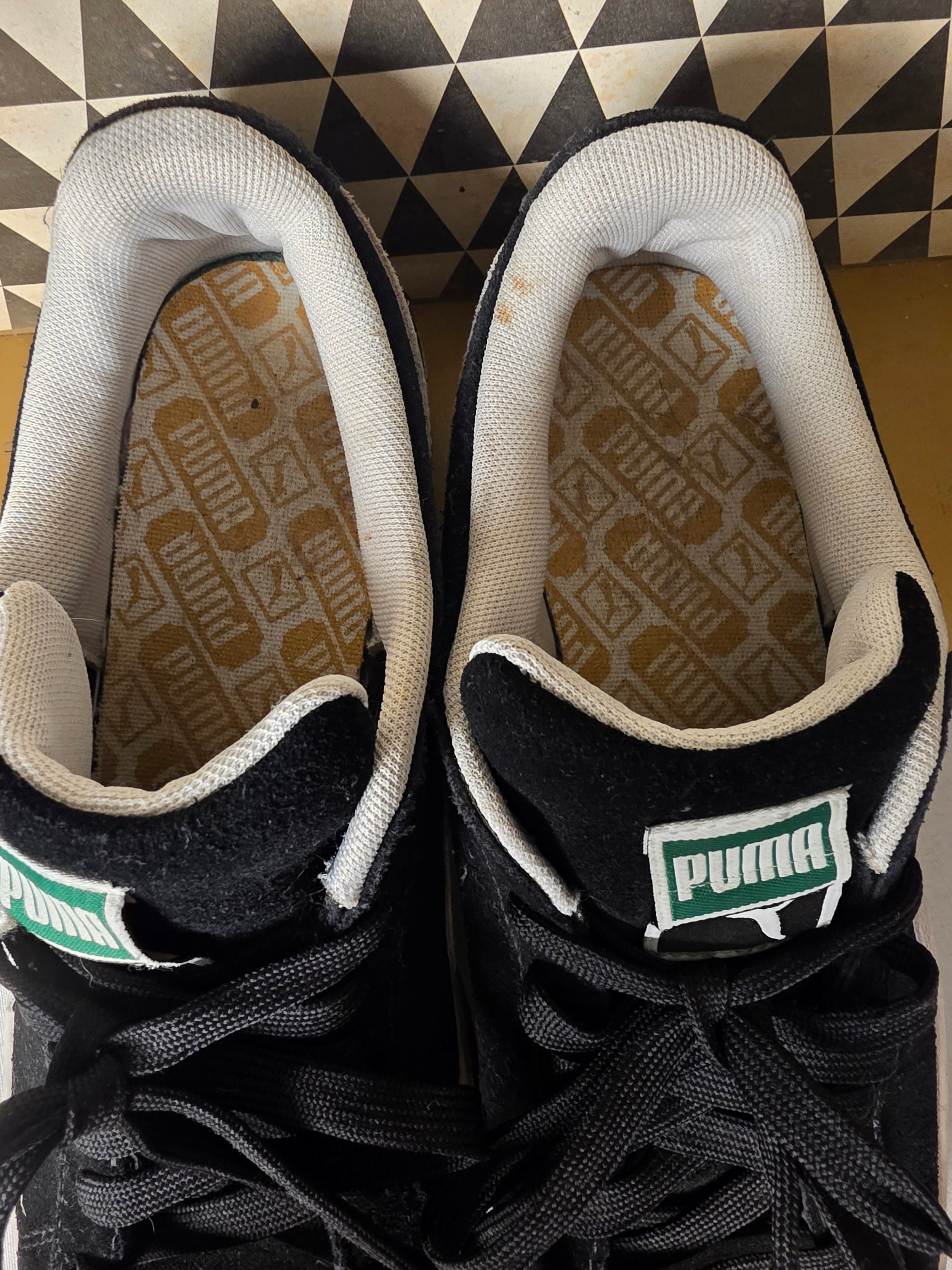 Puma Suede Classic Black White Mens Size 9 Low Top Shoes