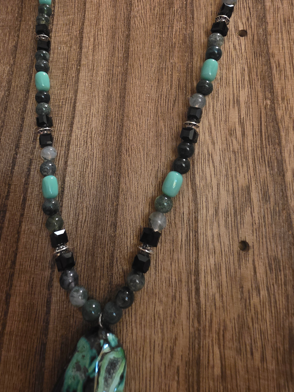 Moss Agate & Druzy Orca Agate Pendant Necklace 21"