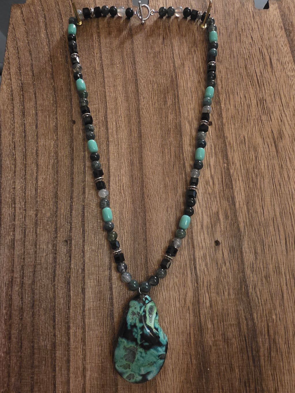 Moss Agate & Druzy Orca Agate Pendant Necklace 21"