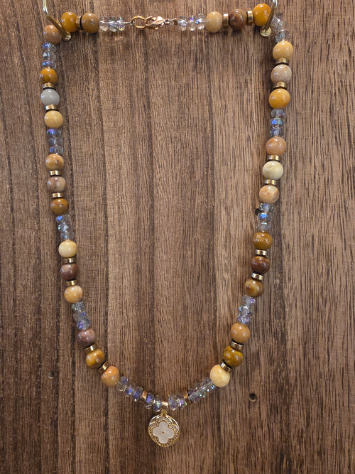 19" Yellow Jasper Mother of Pearl Clover Beaded Crystal Necklace