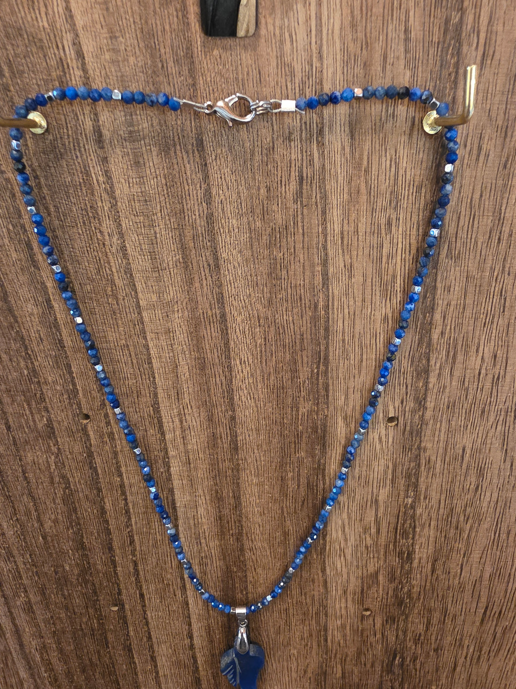 Lapis Lazuli Faceted Bead Necklace Carved Leaf Pendant 18"