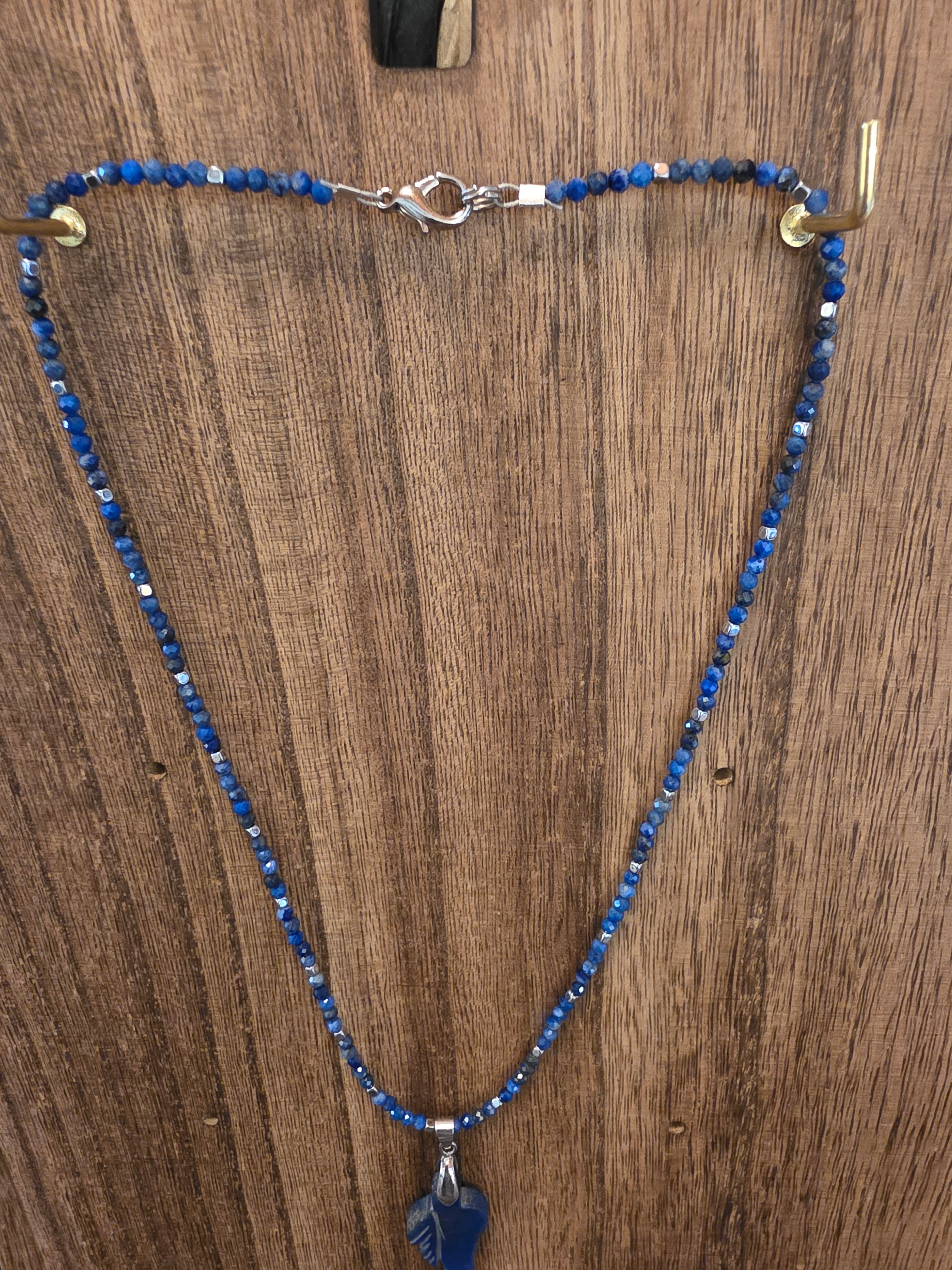 Lapis Lazuli Faceted Bead Necklace Carved Leaf Pendant 18"