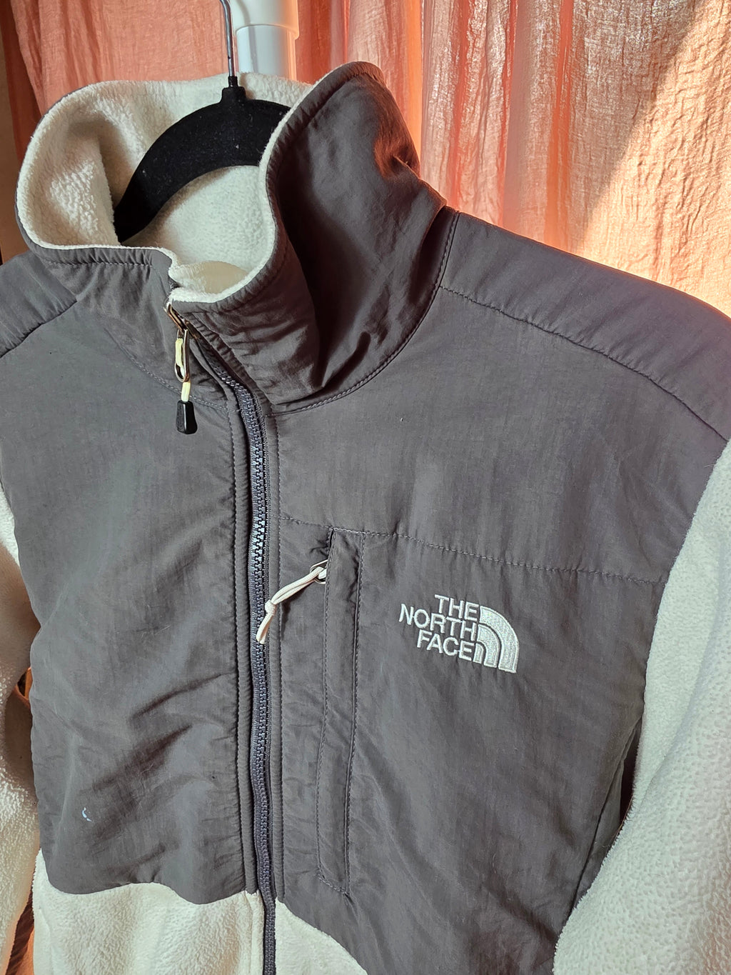 The North Face Denali Fleece Jacket Women's Medium Cream & Charcoal