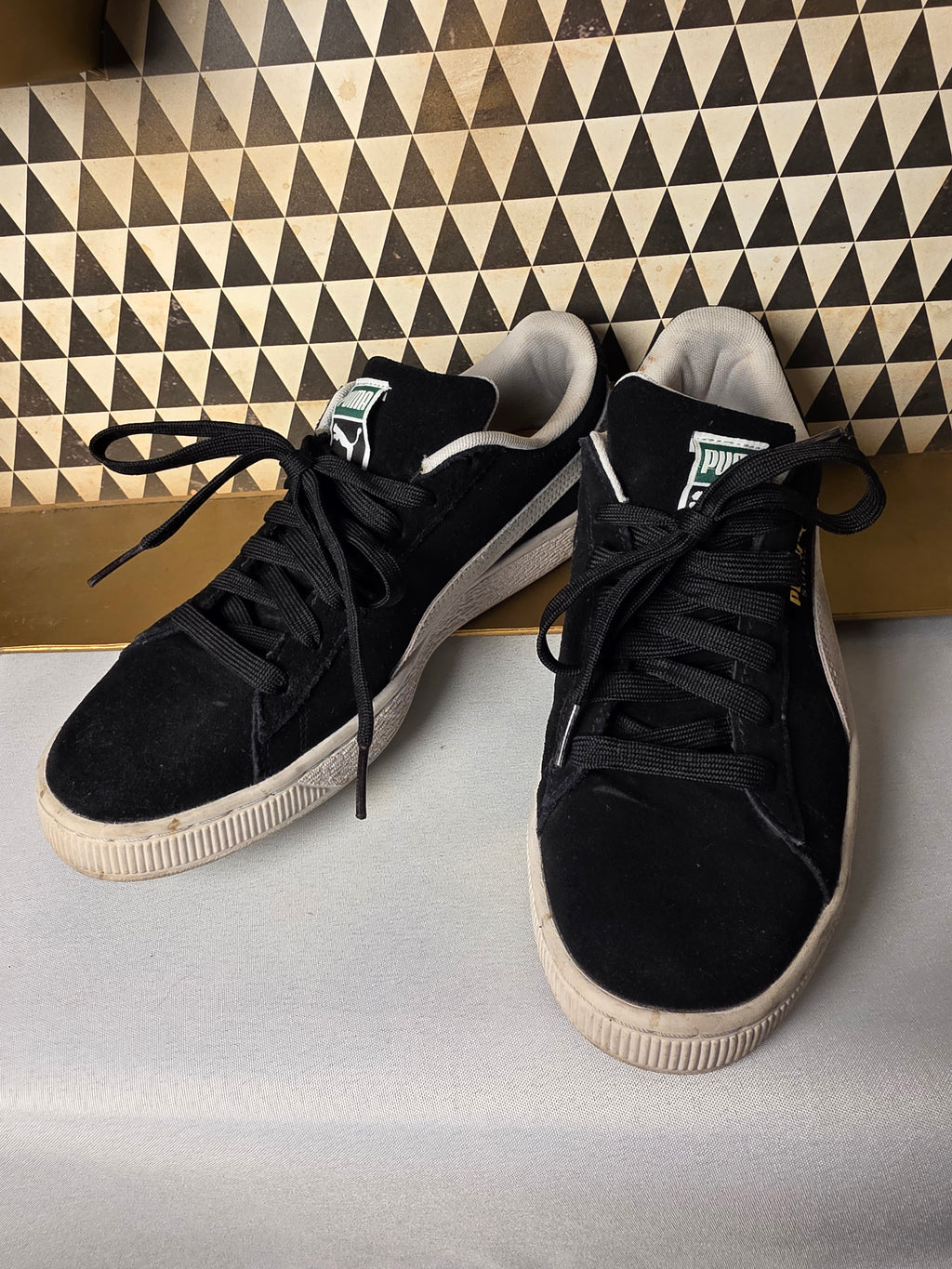 Puma Suede Classic Black White Mens Size 9 Low Top Shoes