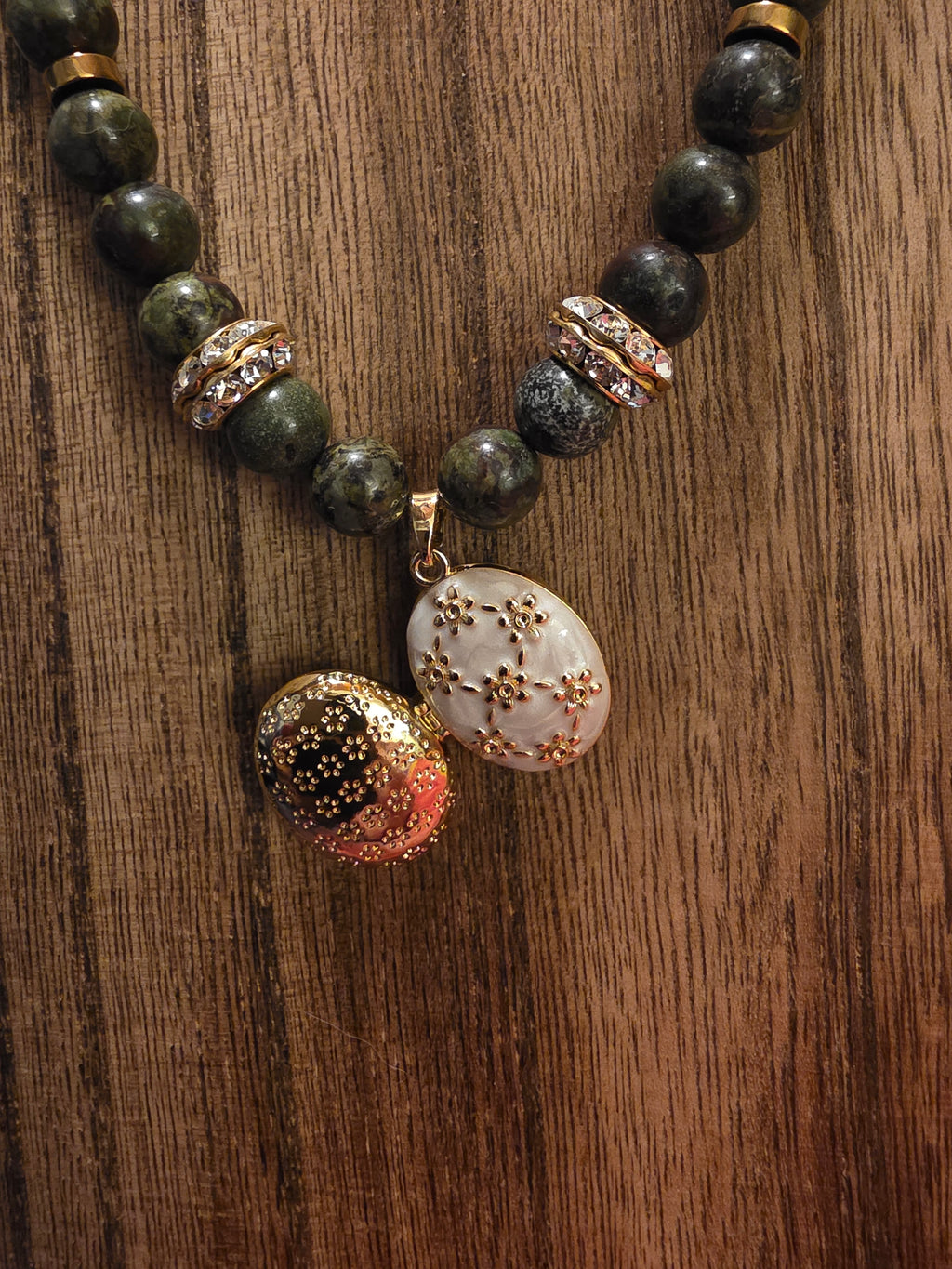 17" Green Epidote Necklace + 2" Ext w/ Floral Locket