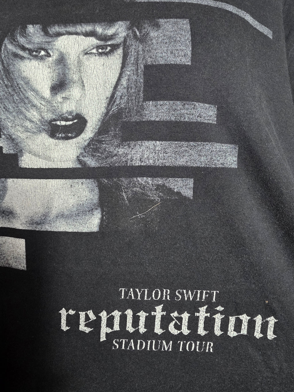 Taylor Swift Reputation 2018 Tour T-Shirt Bella Canvas XL