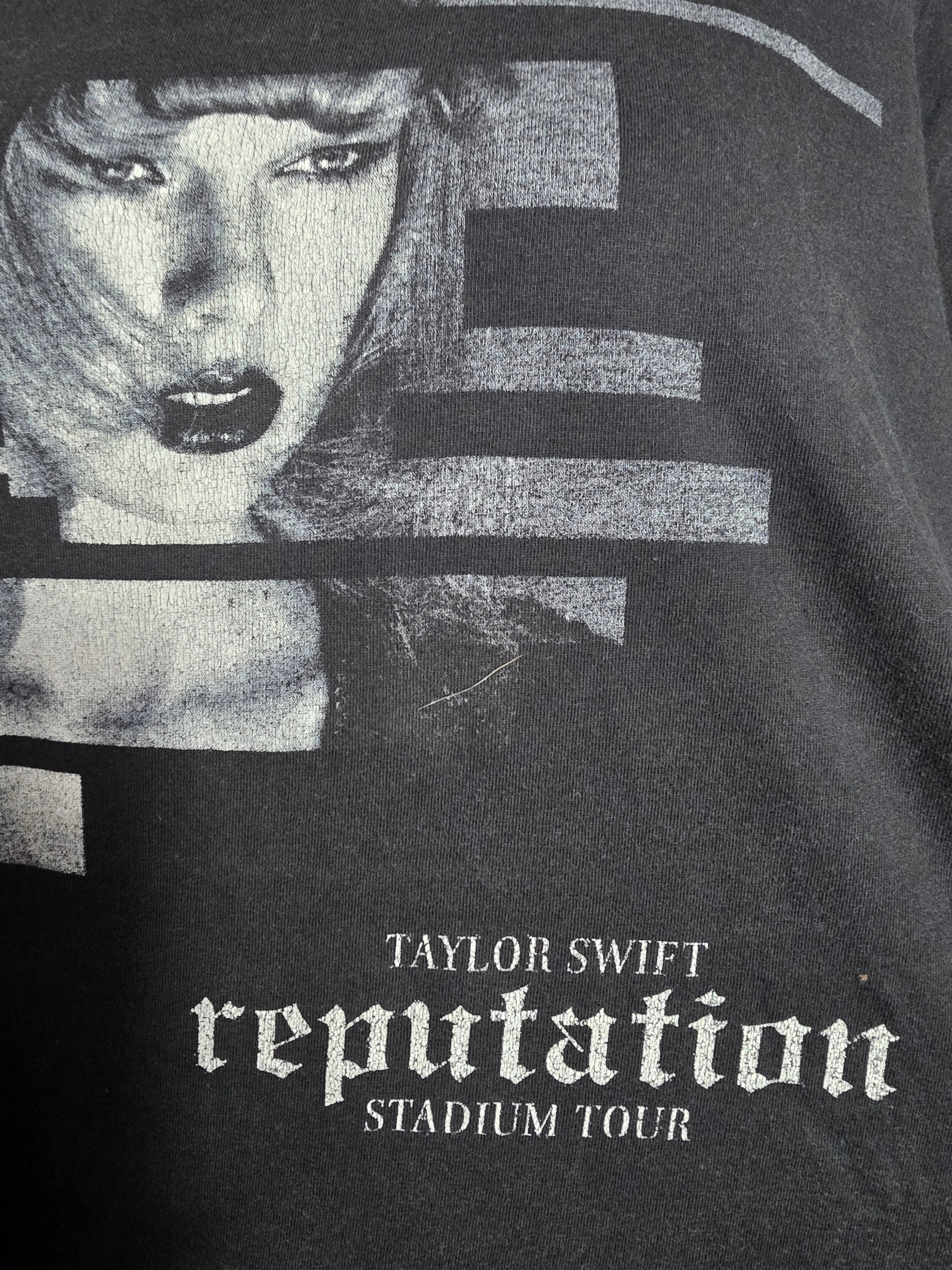 Taylor Swift Reputation 2018 Tour T-Shirt Bella Canvas XL