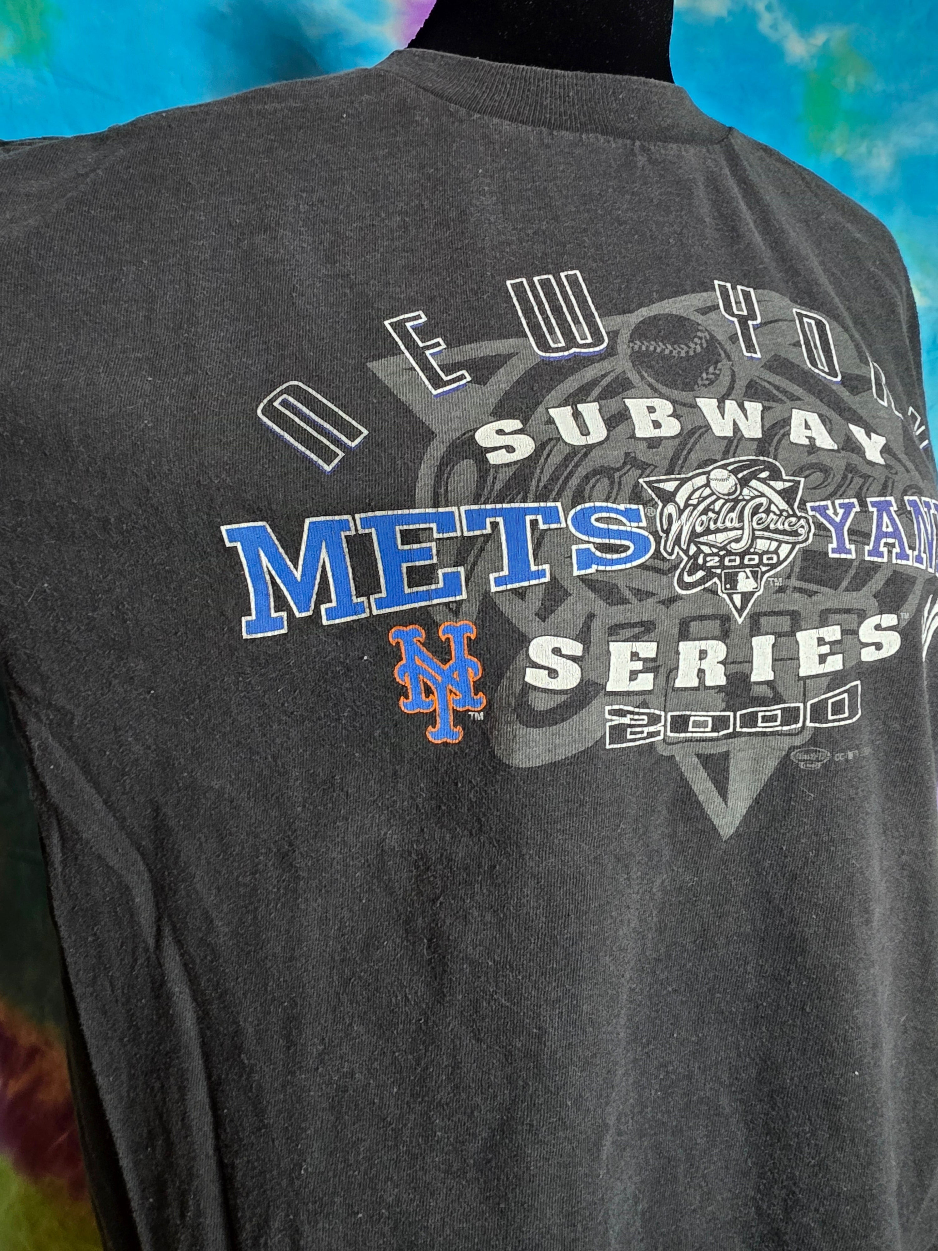 Vintage 2000 Subway Series Yankees vs Mets Tee M